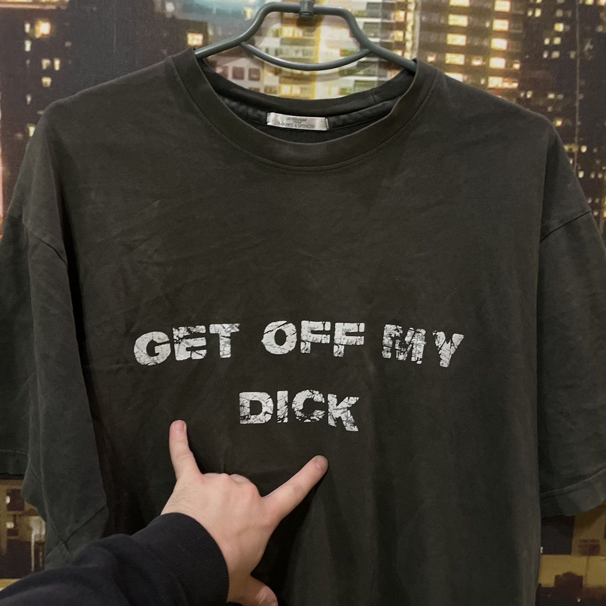 Band Tees VINTAGE Y2K BLACK TEE GET OFF MY DICK PENIS FUNNY PORNO Size US L / EU 52-54 / 3 - 4 Thumbnail