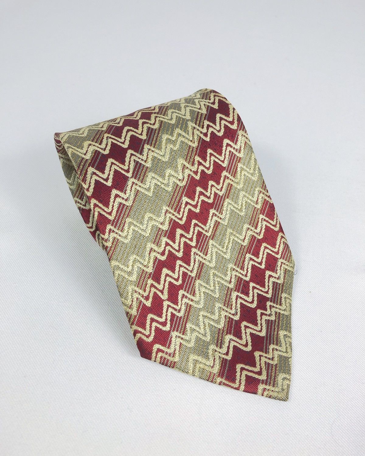 Yves Saint Laurent Rare Vintage Yves Saint Laurent YSL Silk Tie Size ONE SIZE - 1 Thumbnail