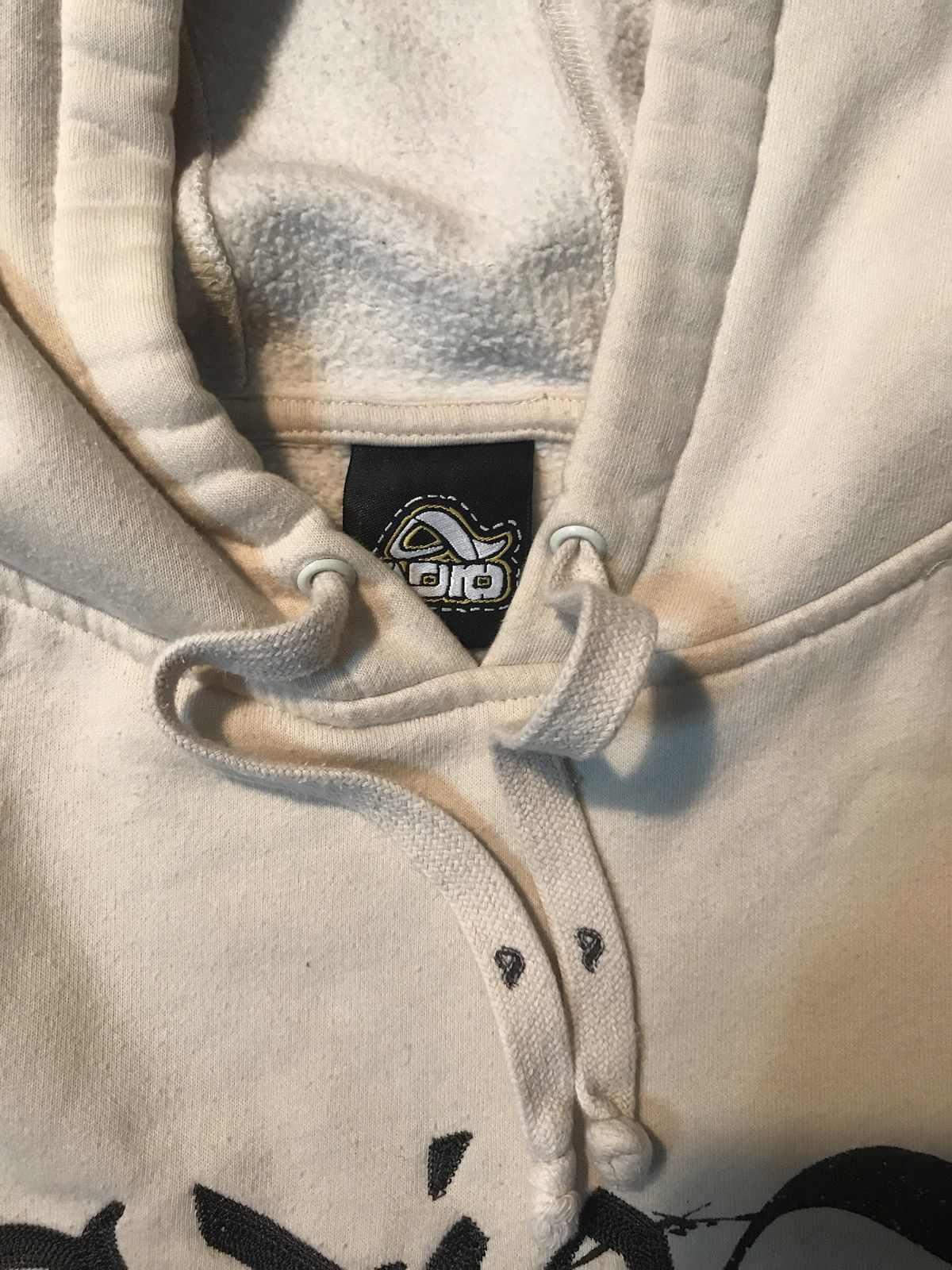 Blind Skateboards Vintage ADIO Pullover Hoodie M Light Beige Pullover Size US M / EU 48-50 / 2 - 3 Thumbnail