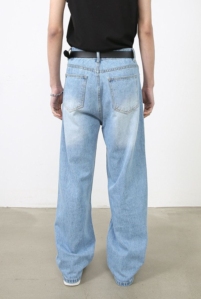 Designer × Japanese Brand Washed light blue mid-rise jeans Size US 32 / EU 48 - 6 Thumbnail