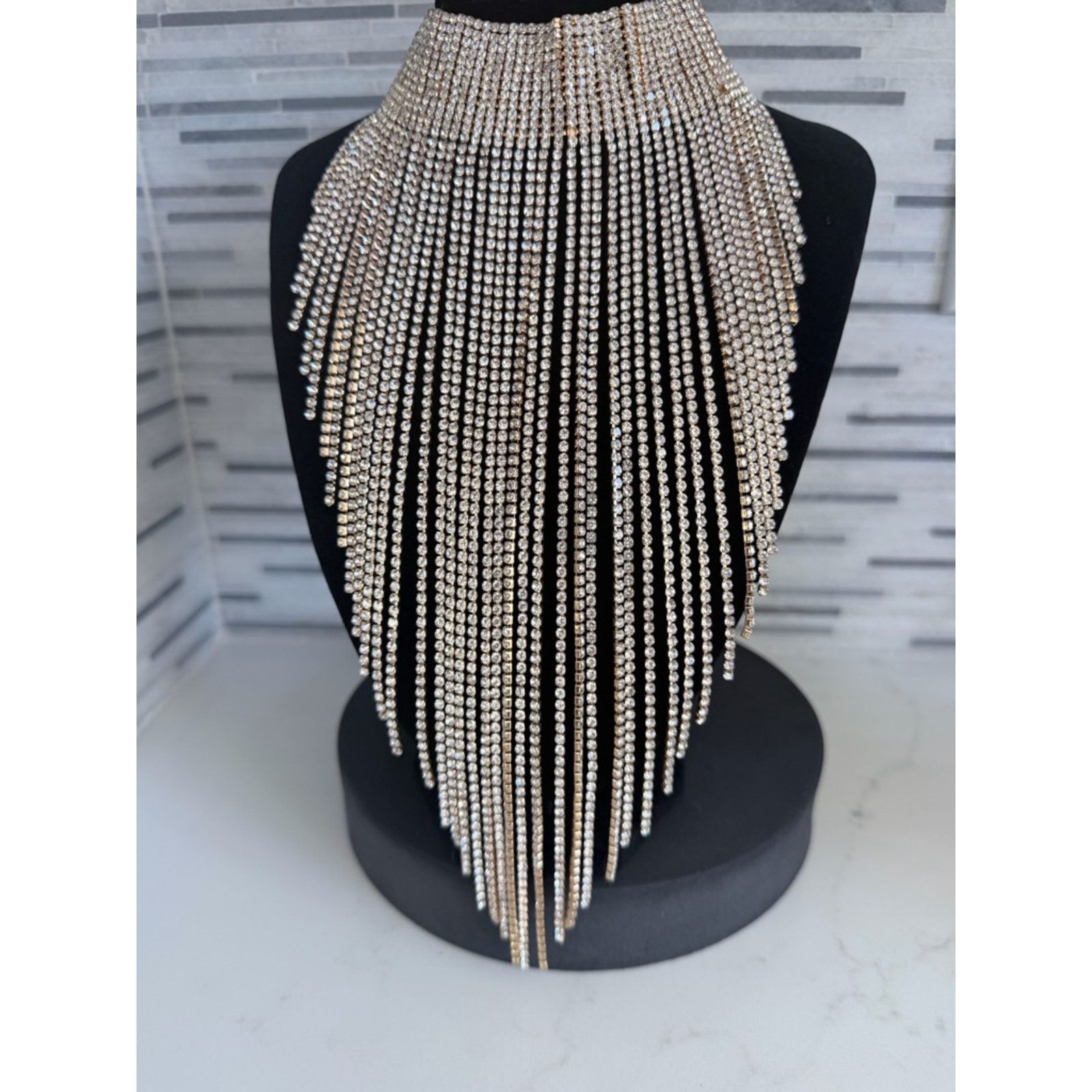 Other Rhinestone Fringe Choker Necklace Gold 2 jewels missing Size ONE SIZE - 8 Thumbnail