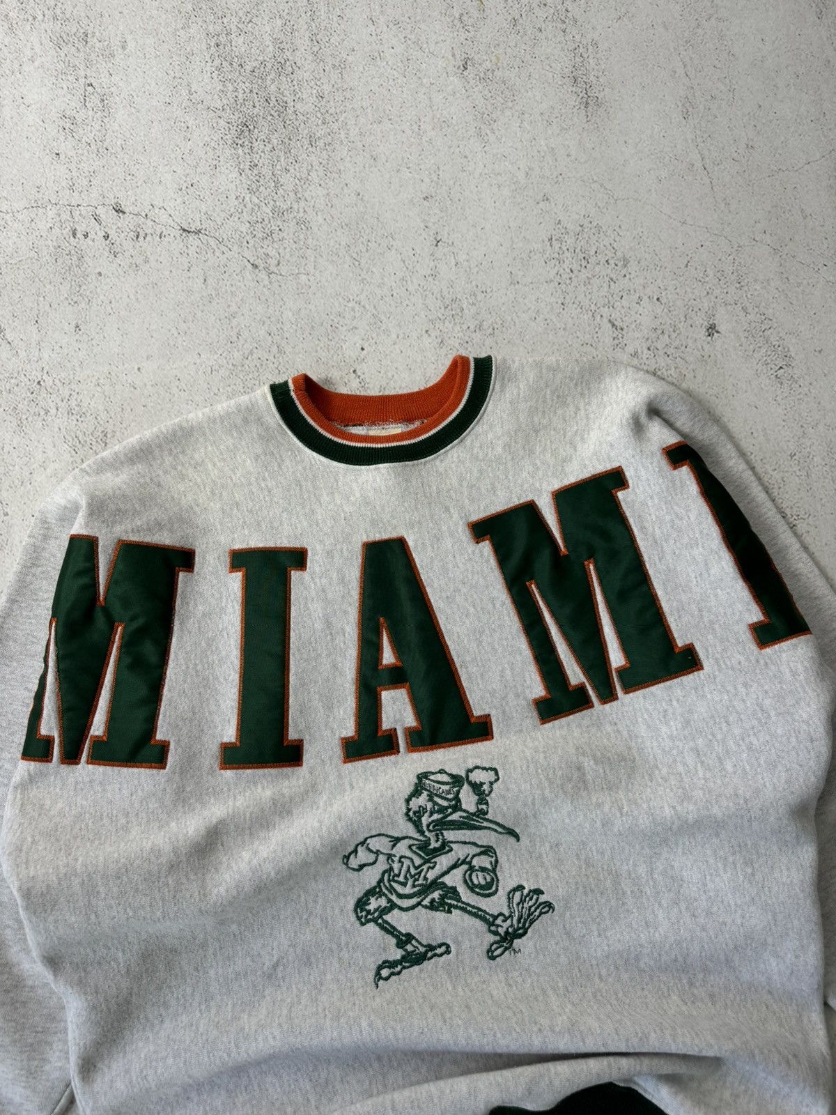 Vintage Legends USA Vintage Miami Hurricanes Sweatshirt Size US M / EU 48-50 / 2 - 7 Thumbnail