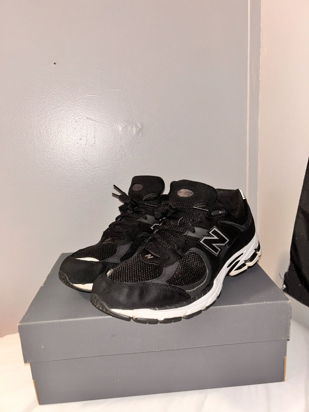 New Balance New Balance Black 2002R Size 10.5 Size US 10.5 / EU 43-44 - 1 Thumbnail
