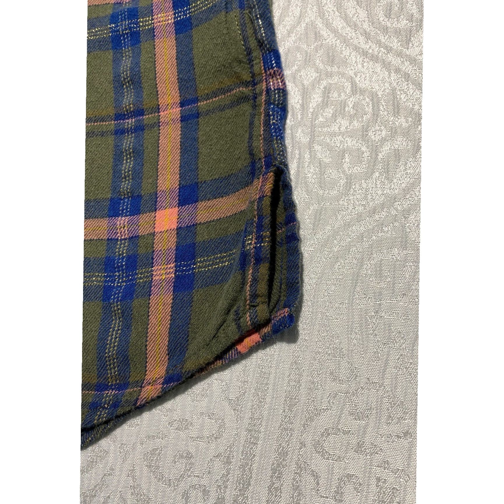Express VINTAGE Express Boyfriend Plaid Flannel Shirt Women Medium Green Pink Metallic Thread Size M / US 6-8 / IT 42-44 - 3 Thumbnail