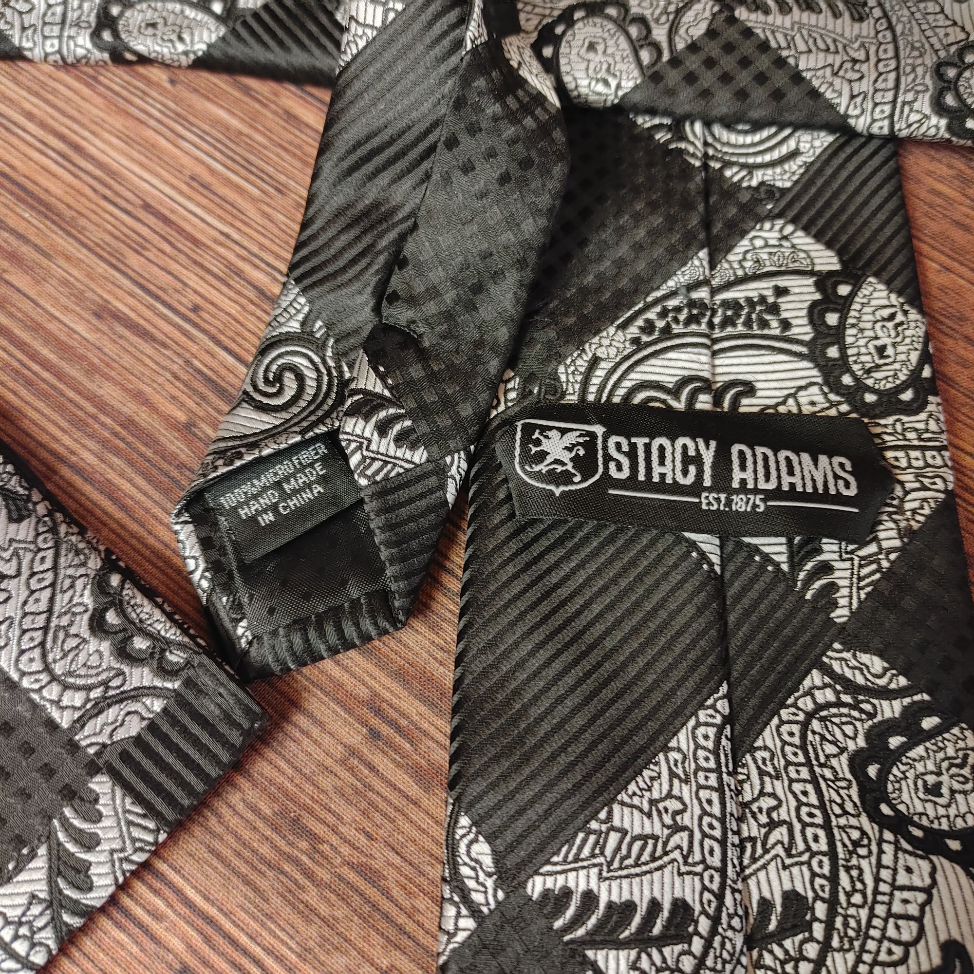 Other Stacy Adams Men's Black/White Paisley Tie Size ONE SIZE - 2 Thumbnail