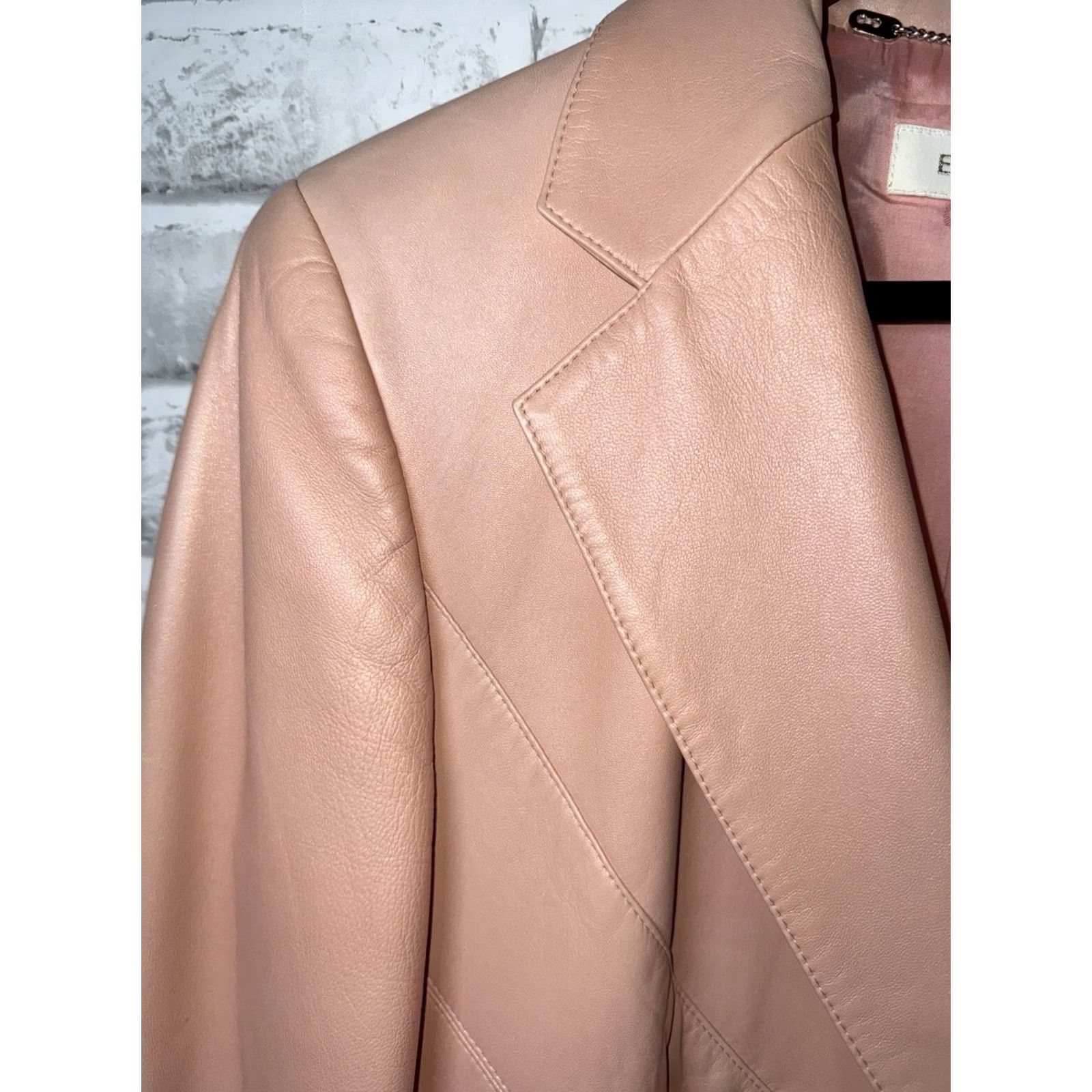 Escada VINTAGE Escada Pink SOFT Lamb Leather 2 Button Jacket Womens 42 Size M / US 6-8 / IT 42-44 - 4 Thumbnail
