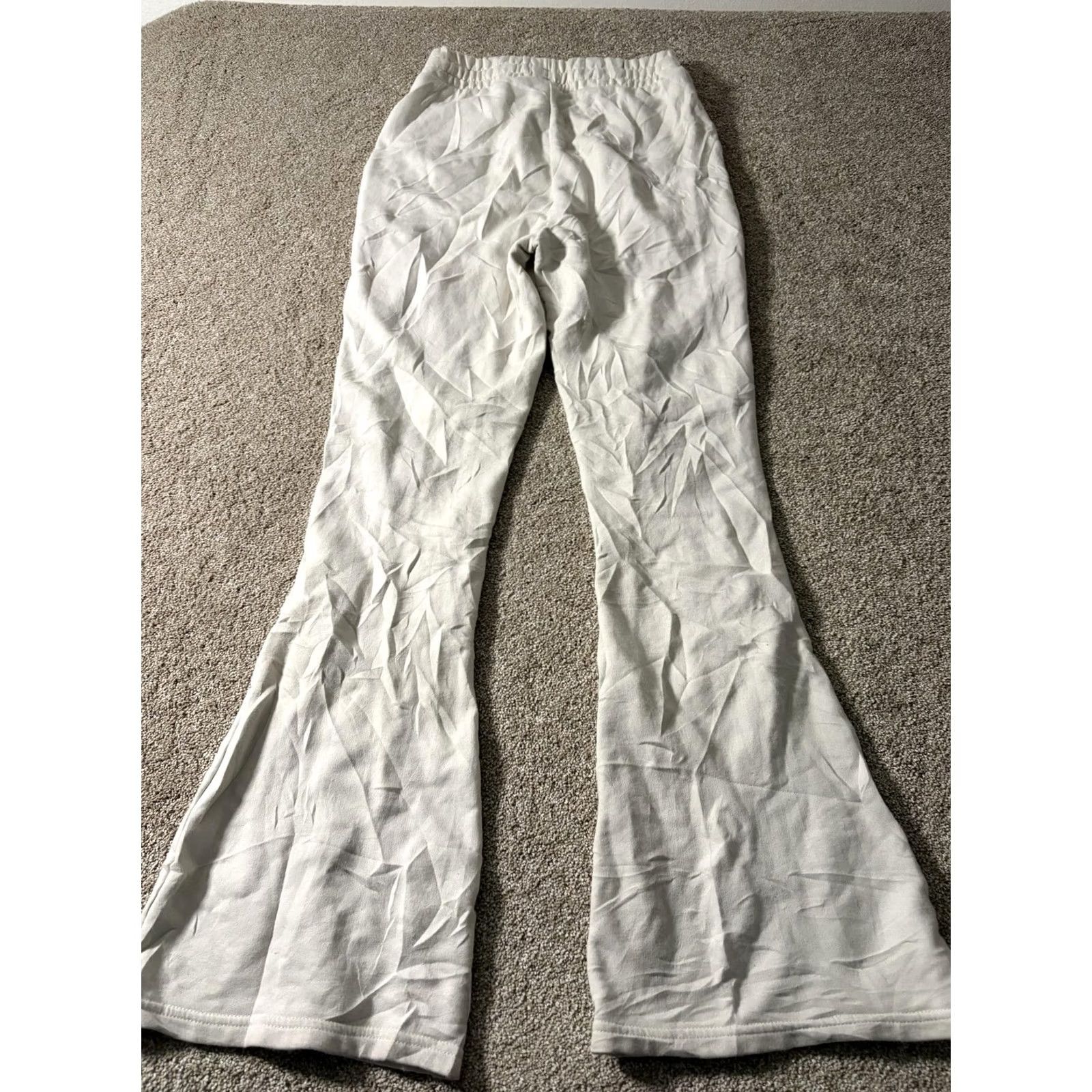 Puma Puma Sweatpants Womens Small White French Terry Flare Leg Elastic Waist Pockets Size 28" / US 6 / IT 42 - 6 Thumbnail