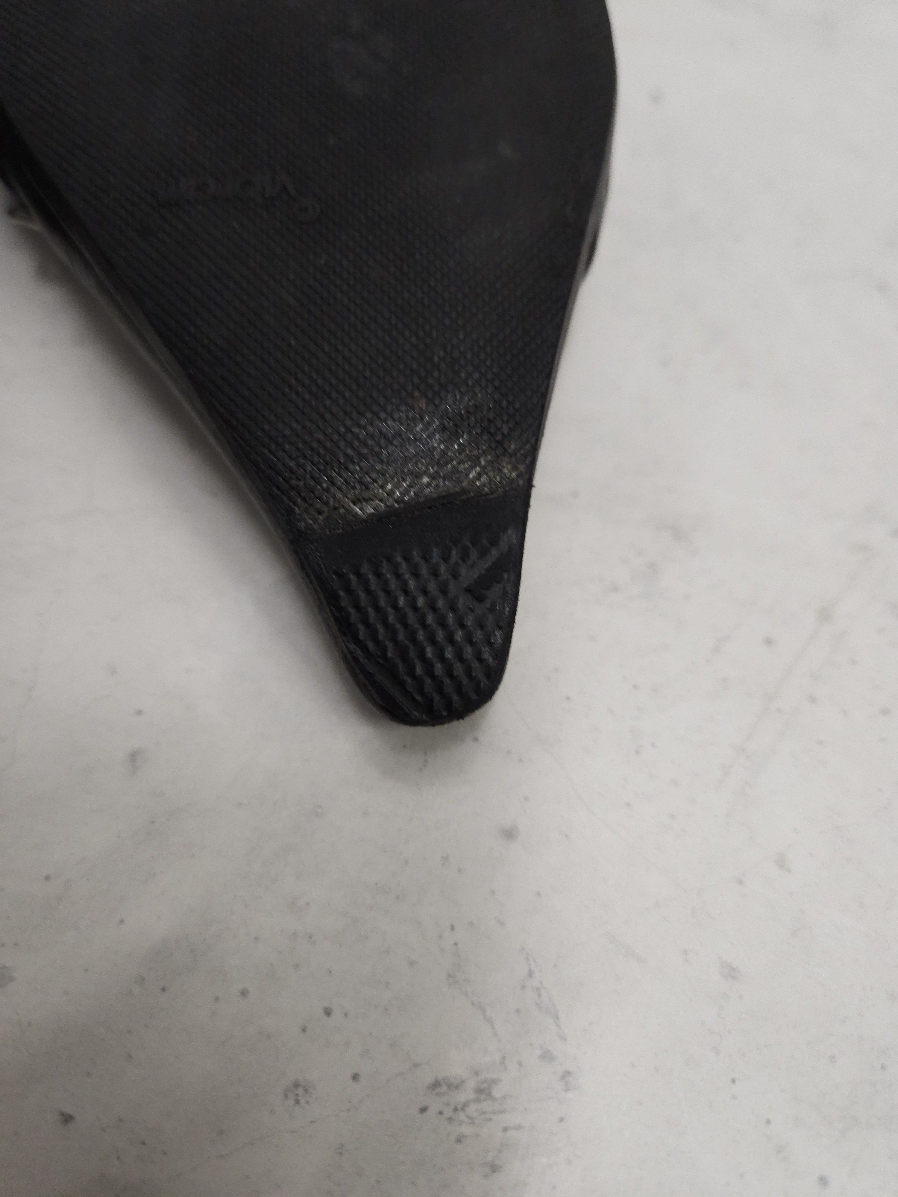 Vintage Archive y2k black leather pointed toe mules with buckles Size US 5 / IT 35 - 18 Thumbnail