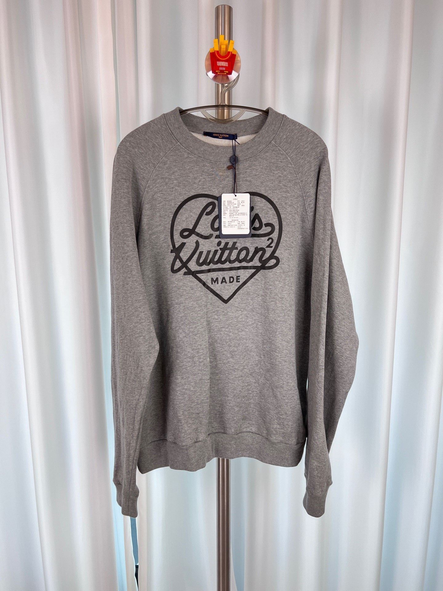 Louis Vuitton Louis Vuitton x Nigo Heart Logo Sweatshirt Size US L / EU 52-54 / 3 - 1 Thumbnail