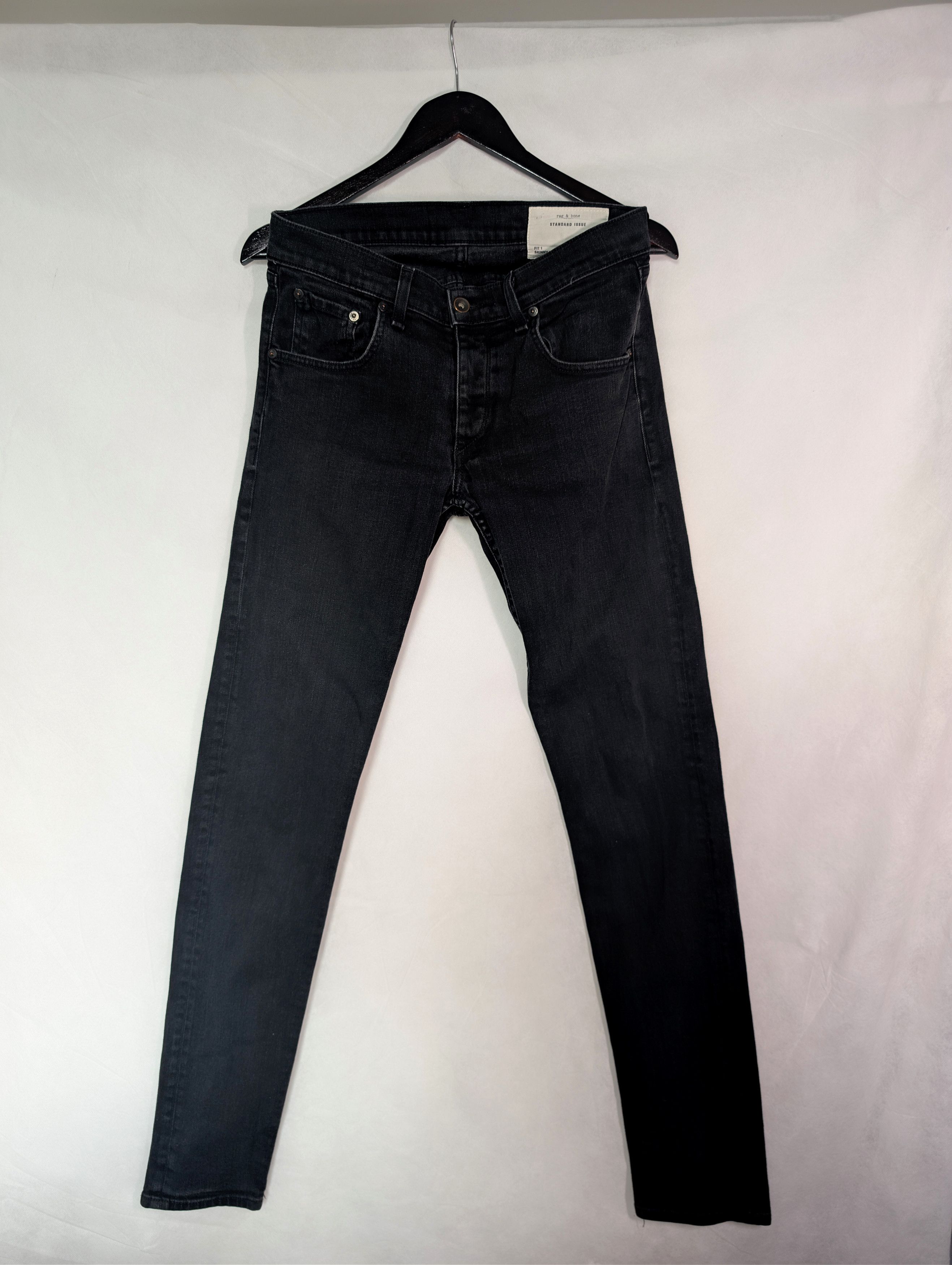 Rag & Bone Rag & Bone Men's Skinny Jeans in Black, size 31 Size US 31 - 1 Thumbnail