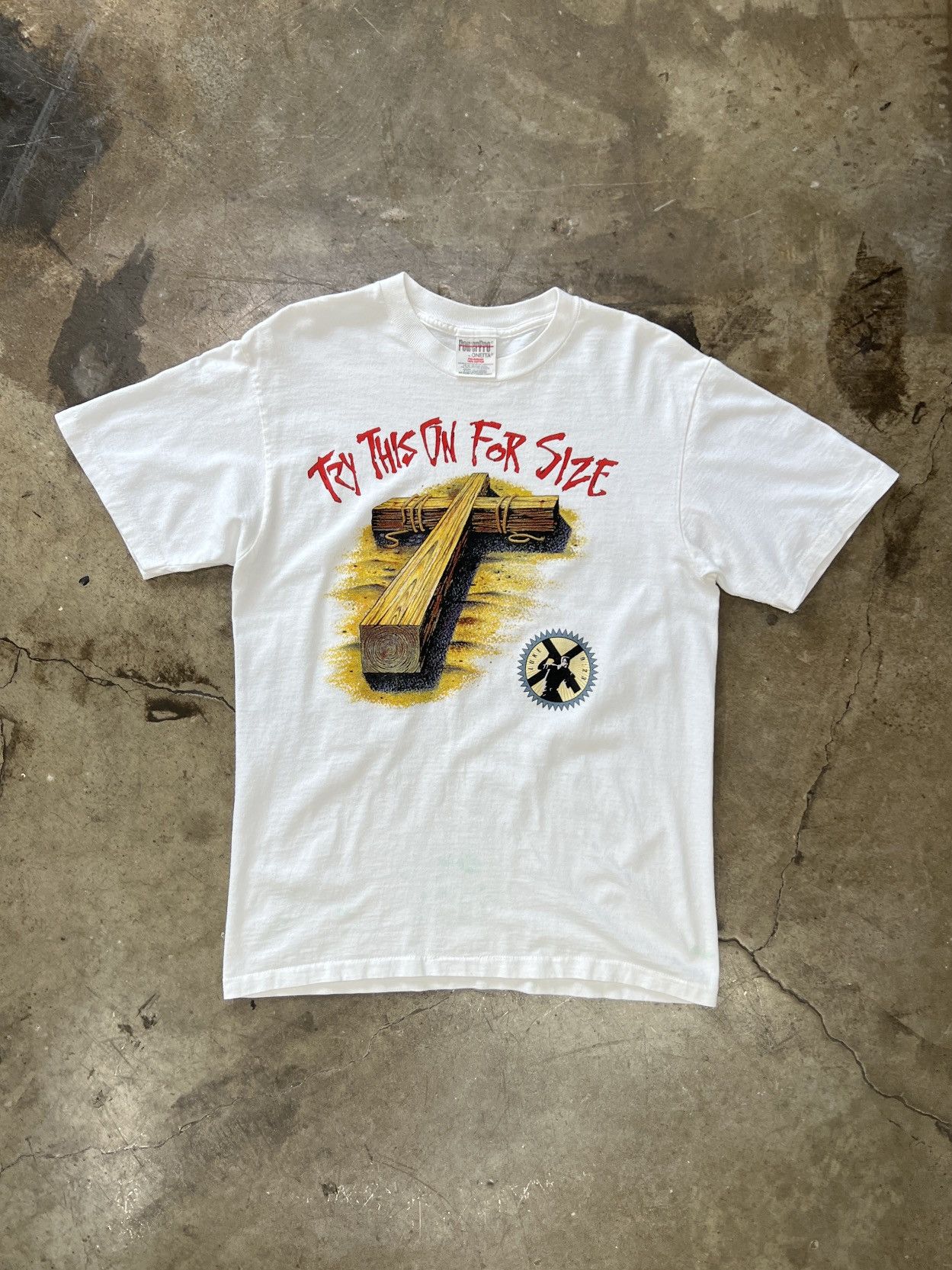 Vintage Vintage Jesus Cross Try This On For Size Religion Tee Medium Size US M / EU 48-50 / 2 - 2 Thumbnail