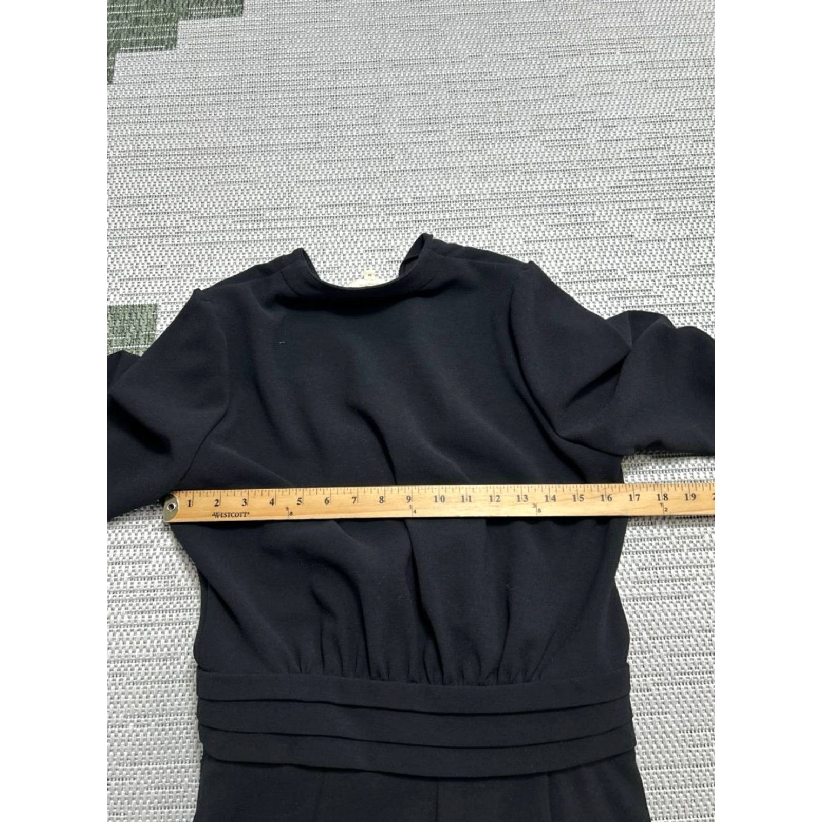 Vintage VINTAGE Sezane Penda Jumpsuit Womens 38 Black Gathered Waist Bishop Sleeves V Neck Size 26" / US 2 / IT 38 - 4 Thumbnail