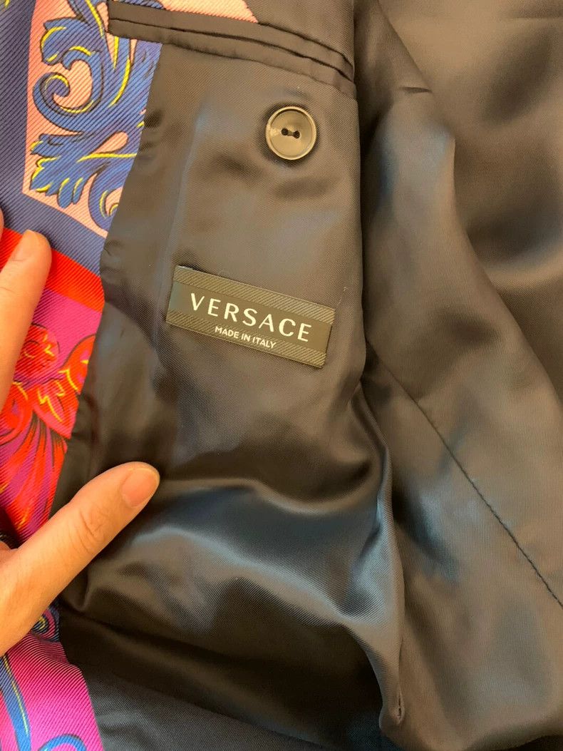 Versace Versace Mulberry silk jacket coat Size L / US 10 / IT 46 - 3 Thumbnail