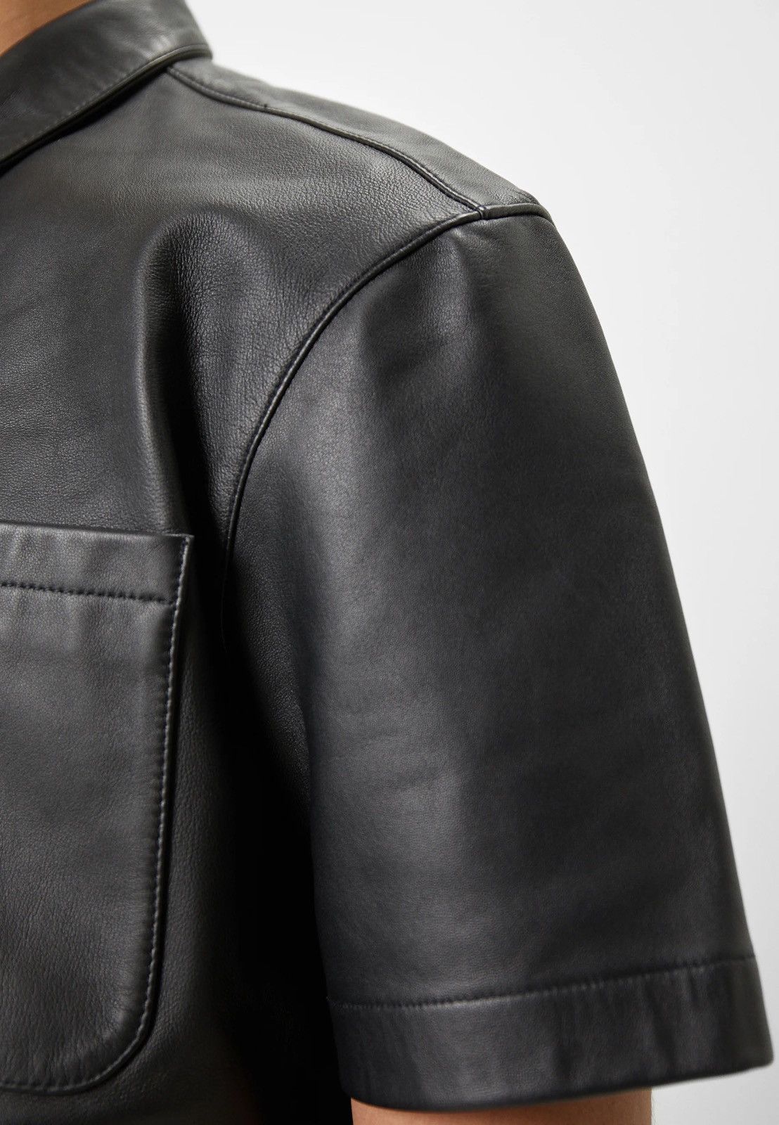 Han Kjobenhavn !DS! FW22 Han Kjobenhavn Black Leather Summer Shirt Size US M / EU 48-50 / 2 - 10 Thumbnail