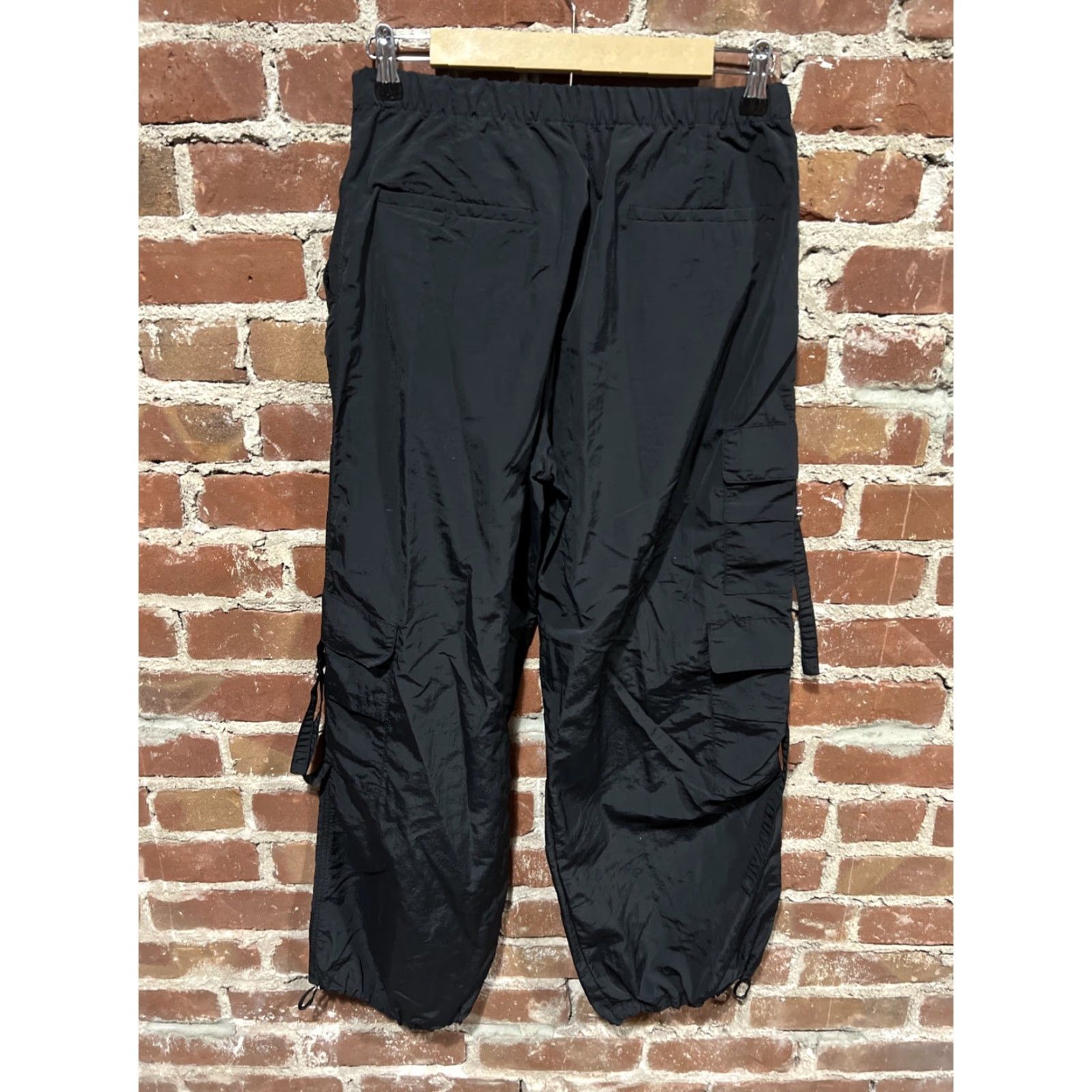 Zara Zara Womens Cargo Pants Small Black Nylon Size 28" / US 6 / IT 42 - 3 Thumbnail