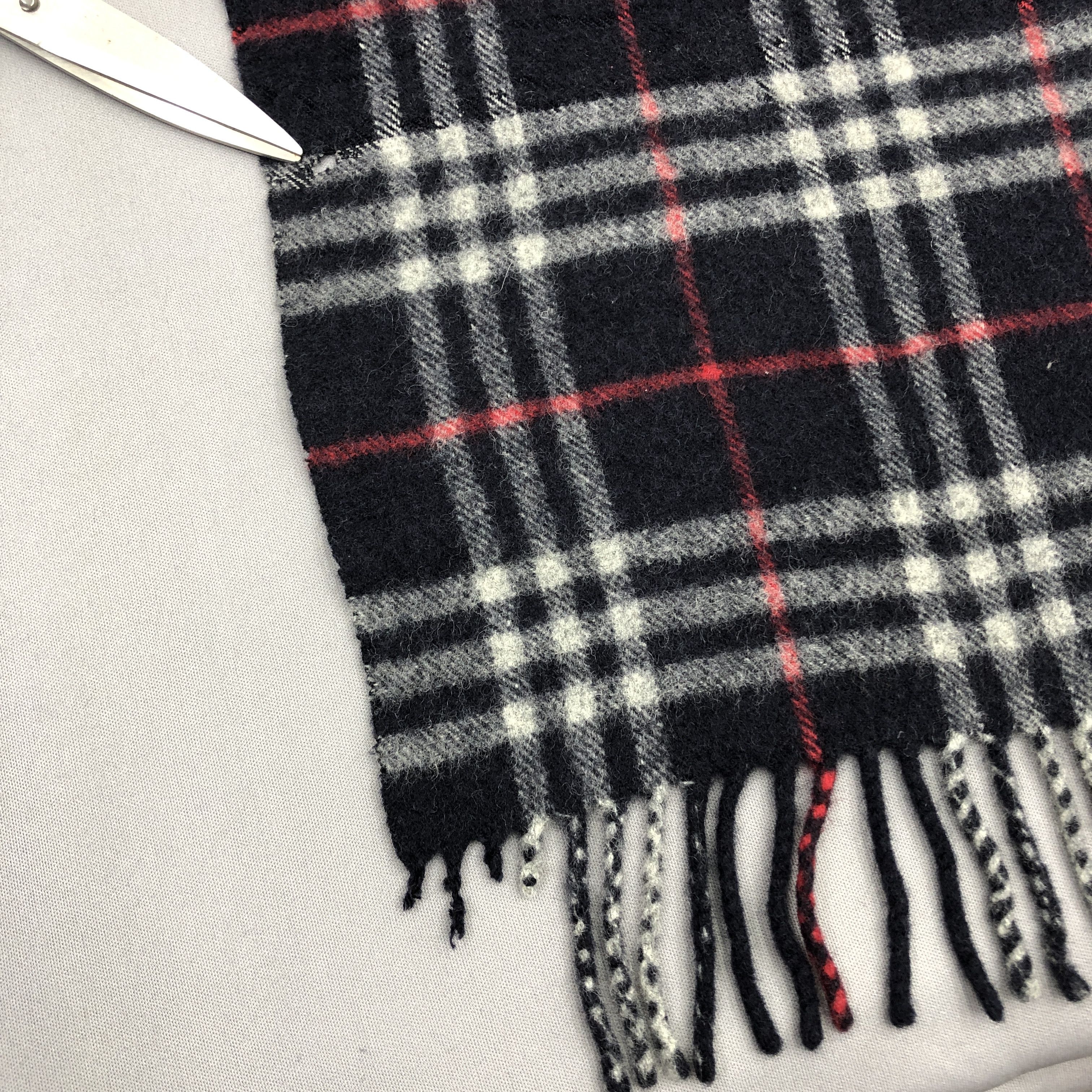 Burberry Vintage Burberry Scarf Muffler Wool Nova Check Neck Scarves Size ONE SIZE - 4 Thumbnail