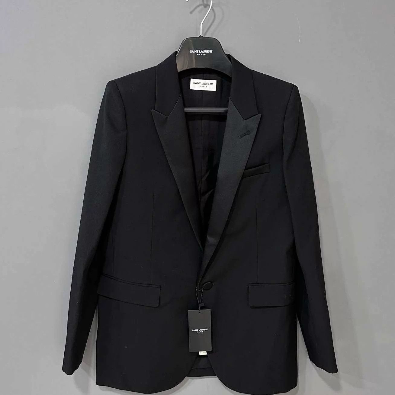 Saint Laurent Paris Saint Laurent Smoking Jacket Black Size S / US 4 / IT 40 - 2 Thumbnail