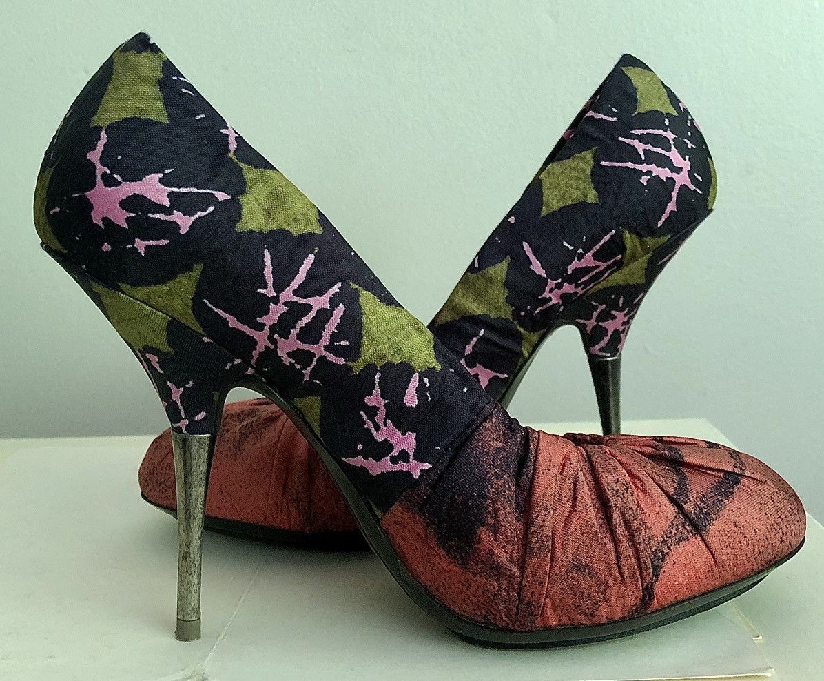 Dries Van Noten Dries Van Noten Runway SS08 Iconic Steel Heel Printed Pumps Size US 7 / IT 37 - 7 Thumbnail