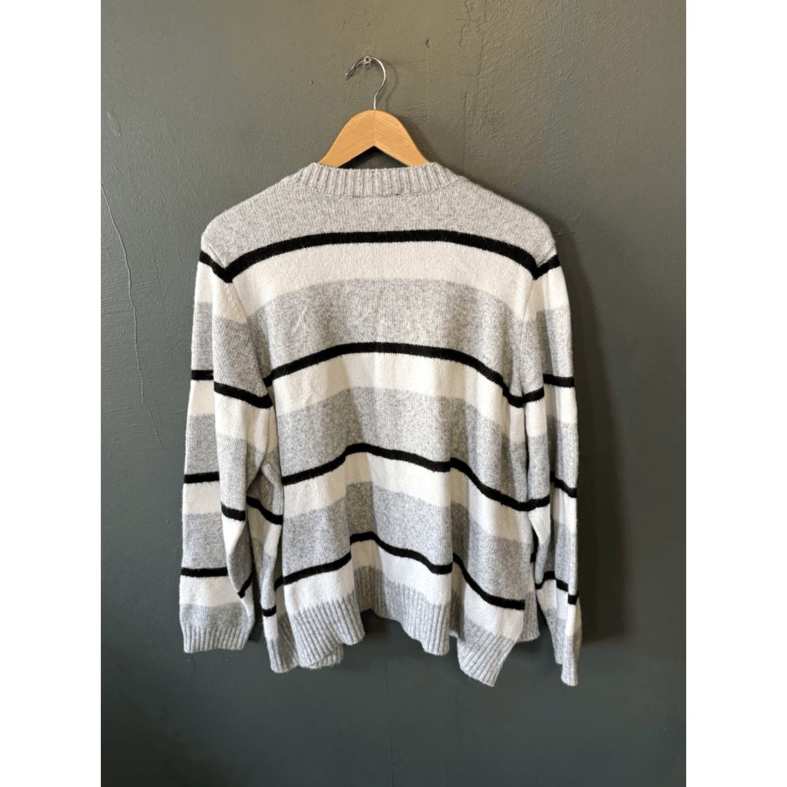 Vintage VINTAGE Lane Bryant Womens Gray Striped Knit Cardigan Sweater Open Front Plus Size 22/24 Size 3XL / US 20-22 - 2 Thumbnail