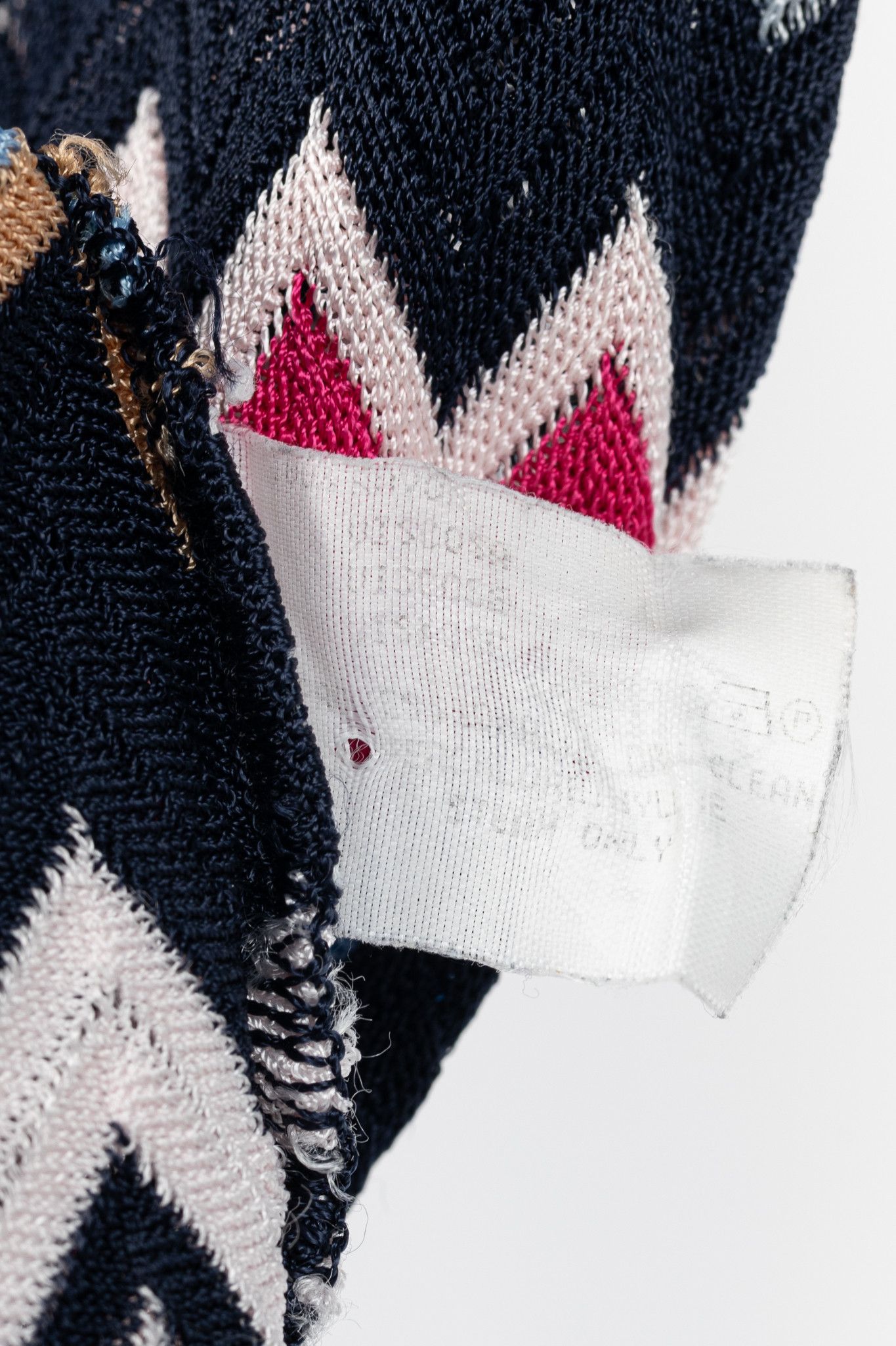 Missoni Missoni Pink & Navy Chevron Knit T-Shirt Size M / US 6-8 / IT 42-44 - 8 Thumbnail