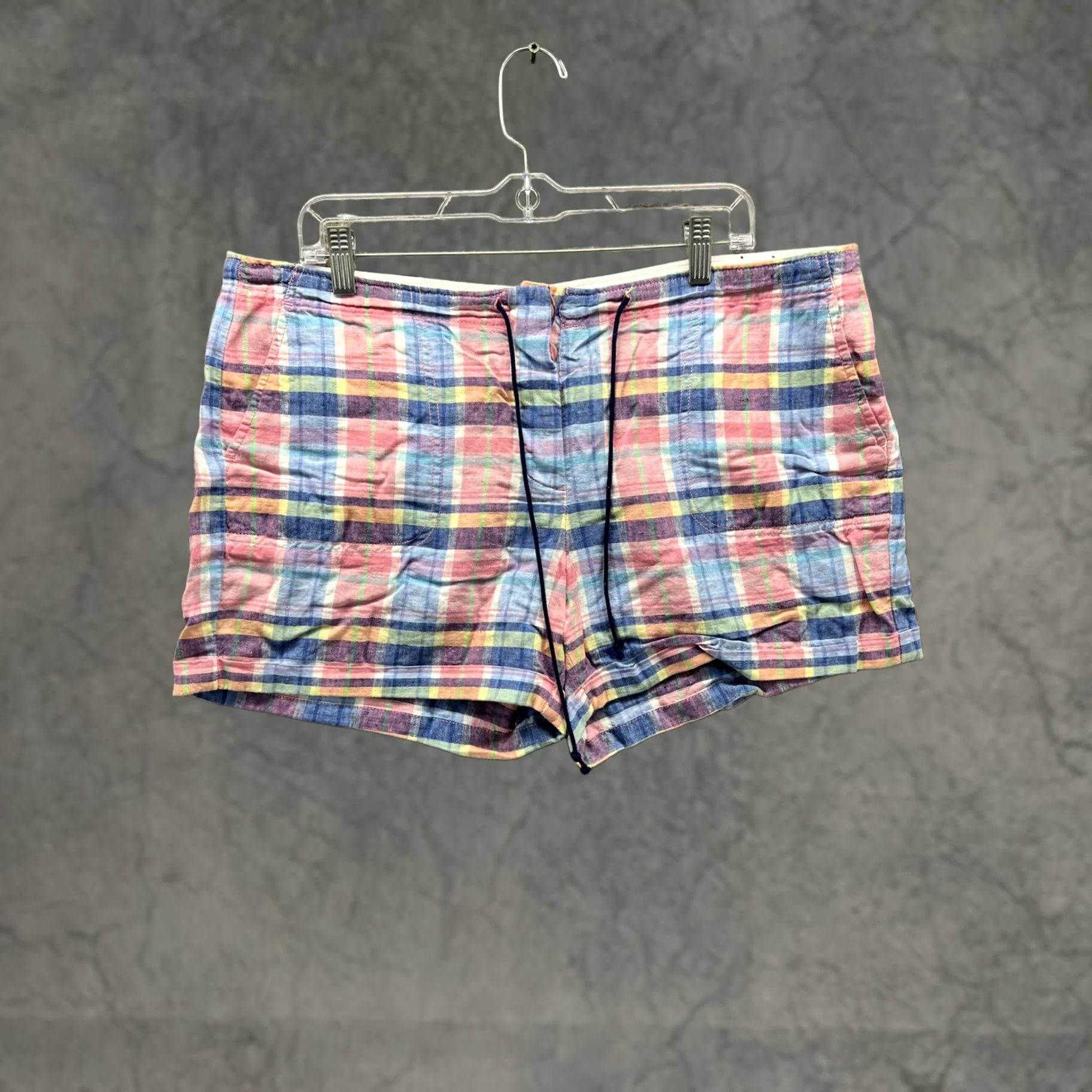 Vineyard Vines Vineyard Vines Shorts Womens 12 Multicolor Madras Linen Drawstring Casual Summer Size 34" / US 12 / IT 48 - 1 Thumbnail