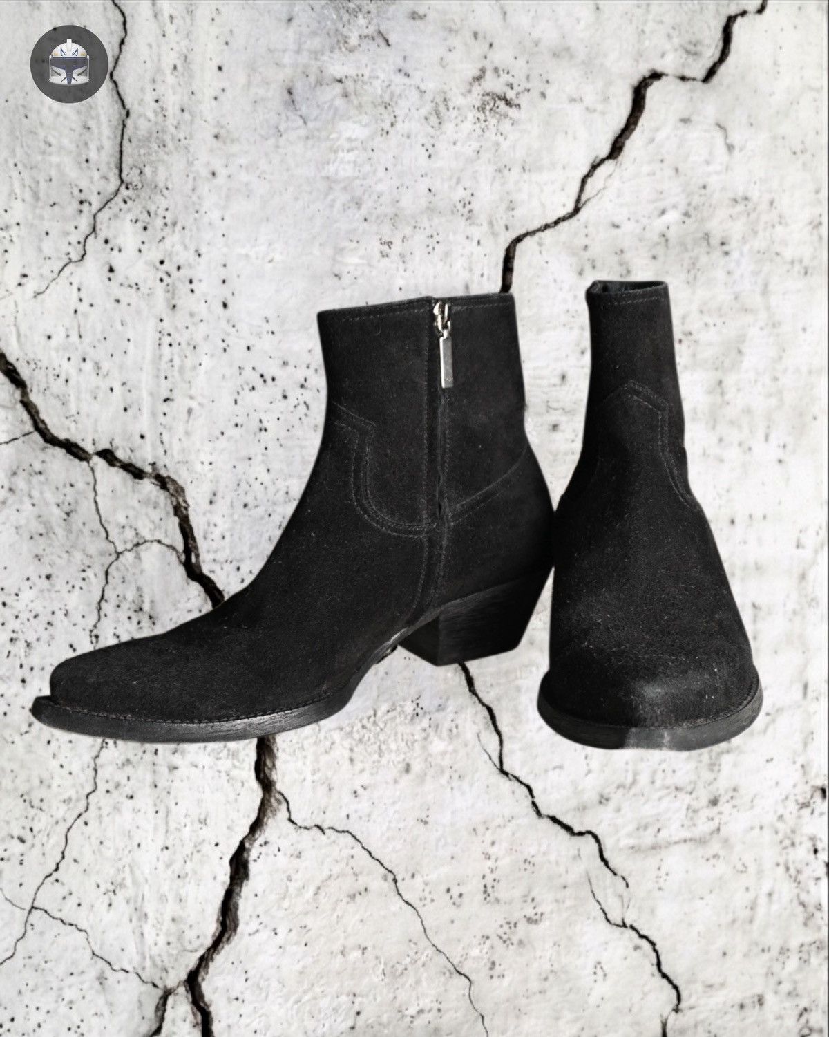 Saint Laurent Paris Saint Laurent Lukas Black Suede Ankle Boots 40 Size US 9 / EU 42 - 2 Thumbnail