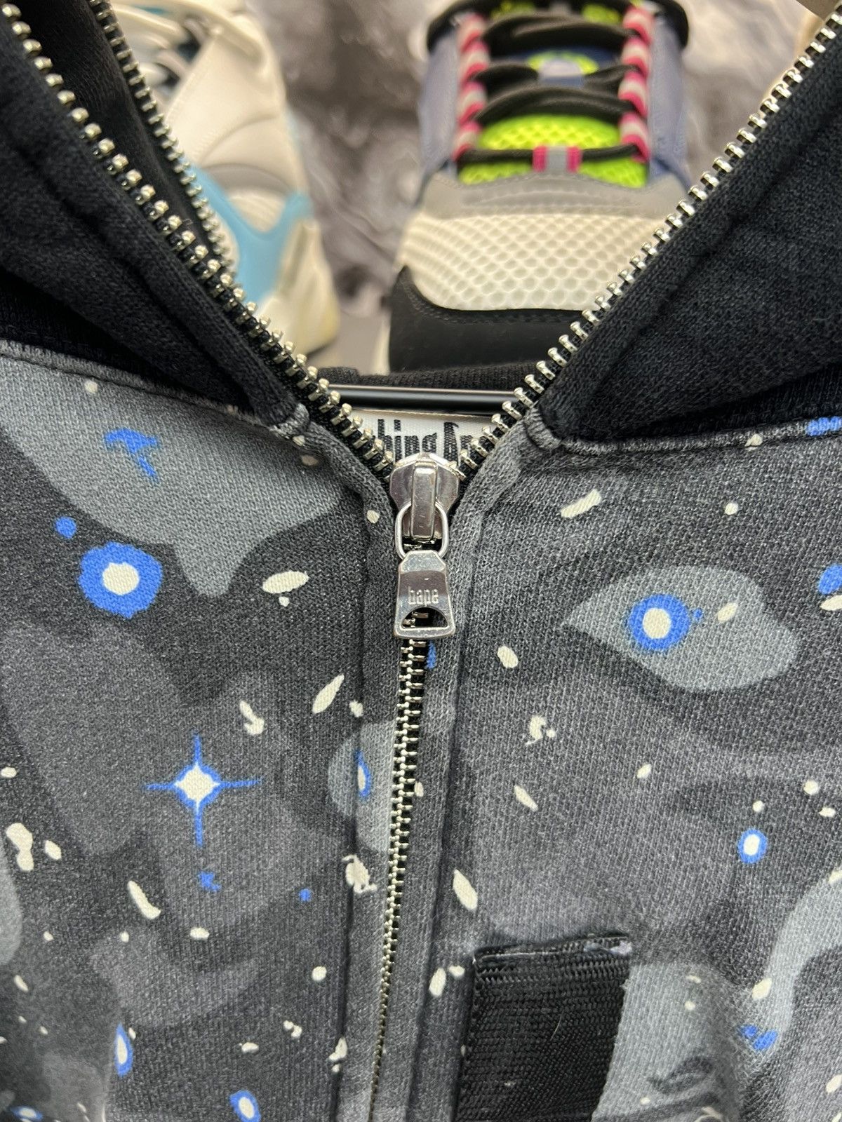Bape Bape Space Camo Shark Full Zip Size US XXL / EU 58 / 5 - 6 Thumbnail