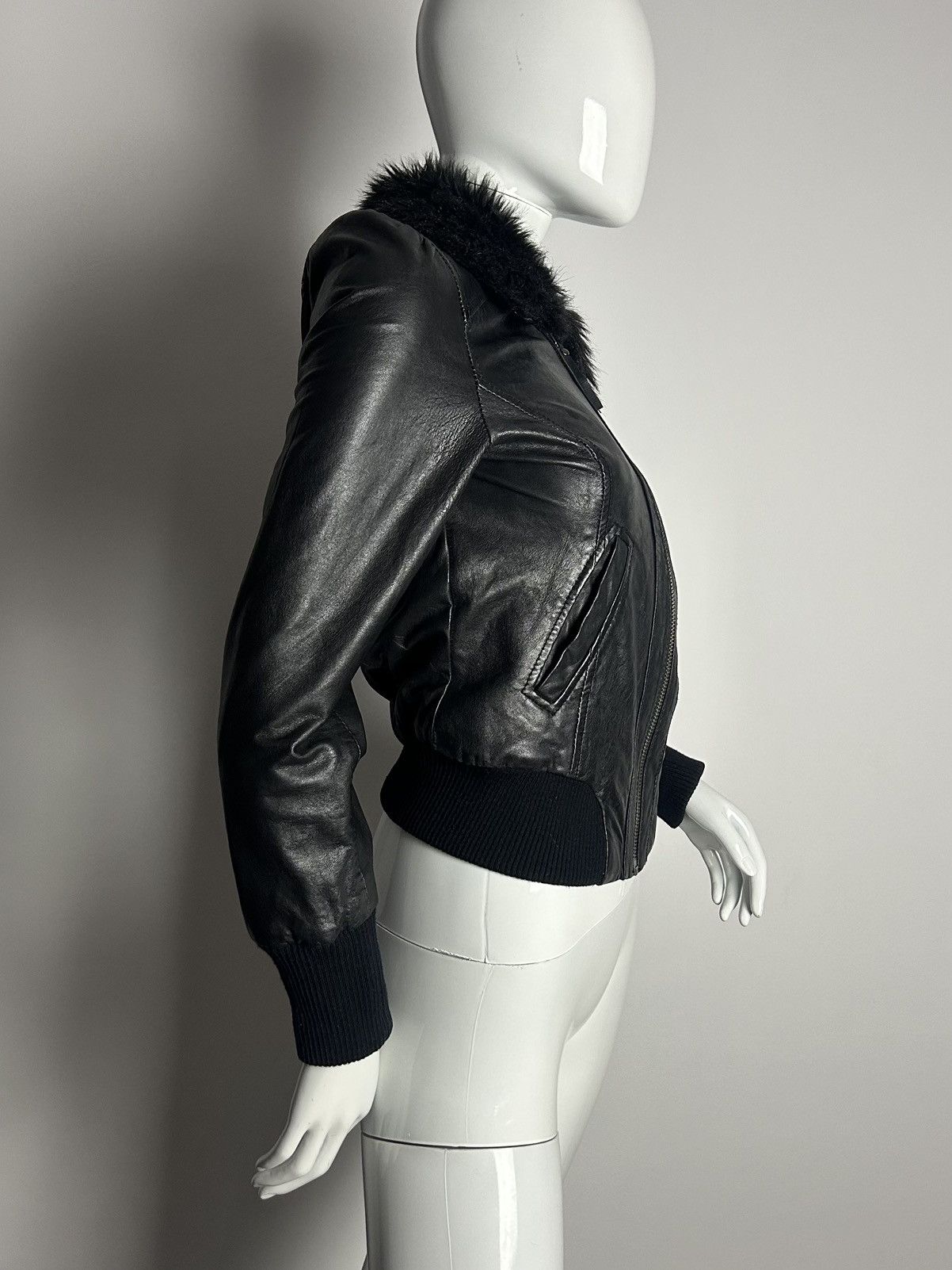 Other Vintage biker bomber leather fur jacket Size S / US 4 / IT 40 - 6 Thumbnail