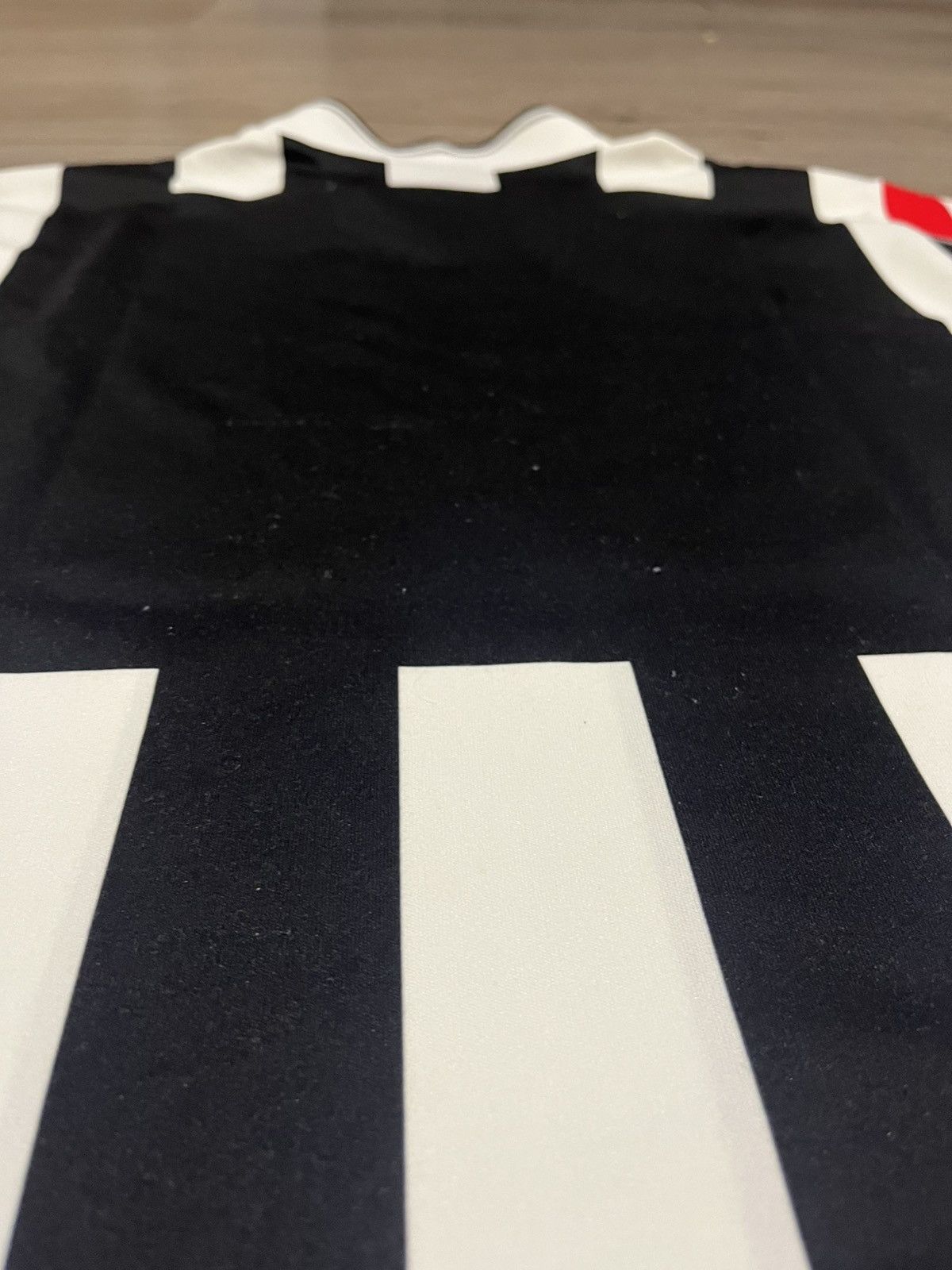 Lotto Sport × Vintage Juventus 2000/01 Football Shirt Lotto Soccer Vintage Jersey Size US S / EU 44-46 / 1 - 10 Thumbnail