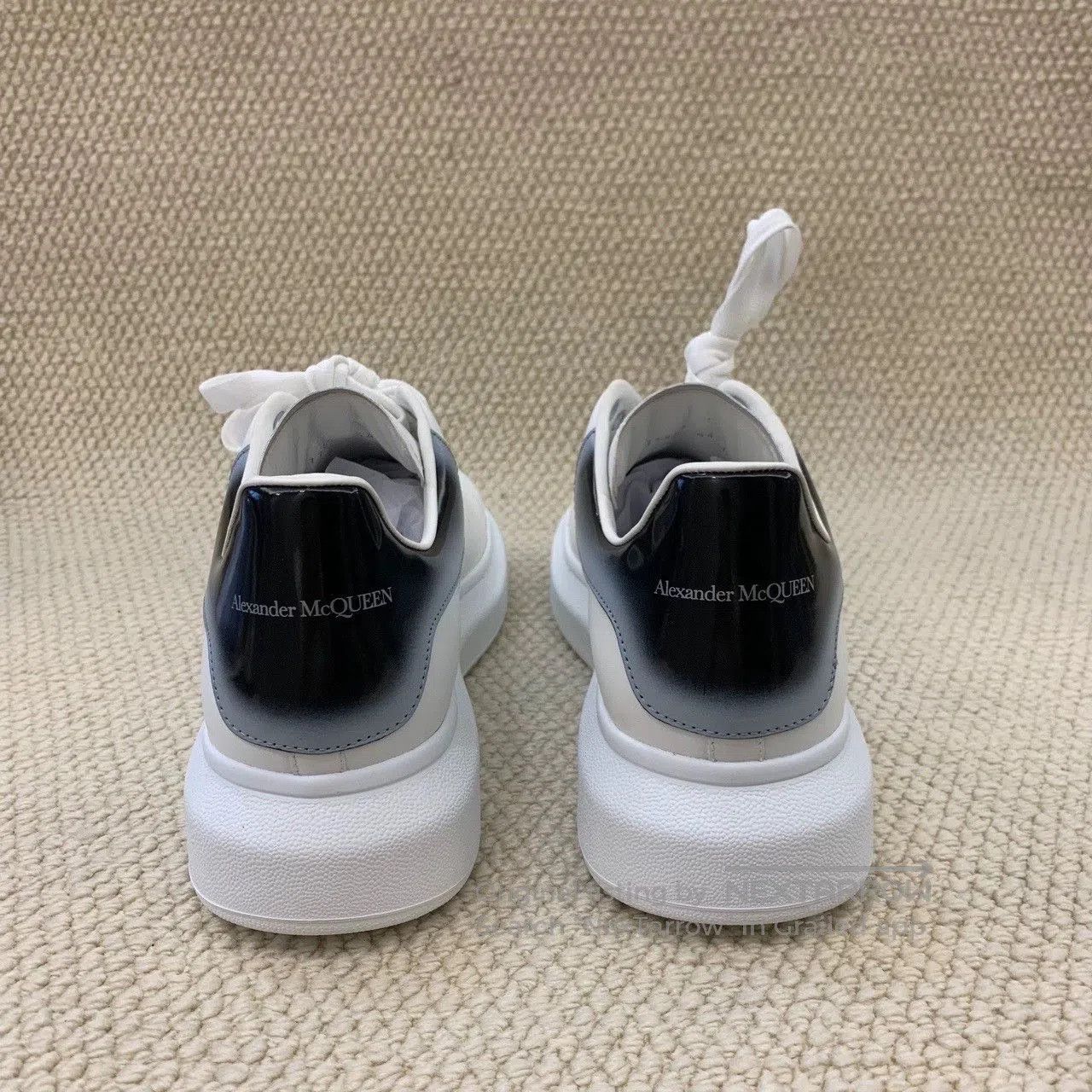 Alexander McQueen alexander mcqueen oversized white low-top sneakers. Size US 10 / EU 43 - 5 Thumbnail