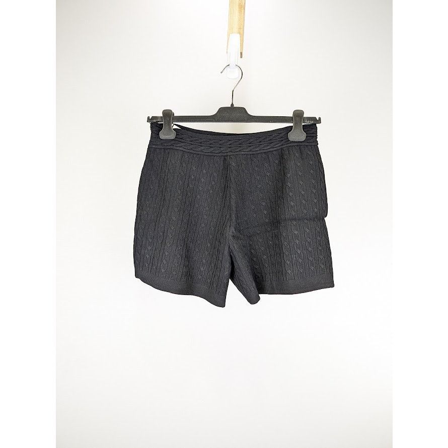 Valentino o1rshd1 Women's Shorts in Black Size 36" / US 14 / IT 50 - 13 Thumbnail