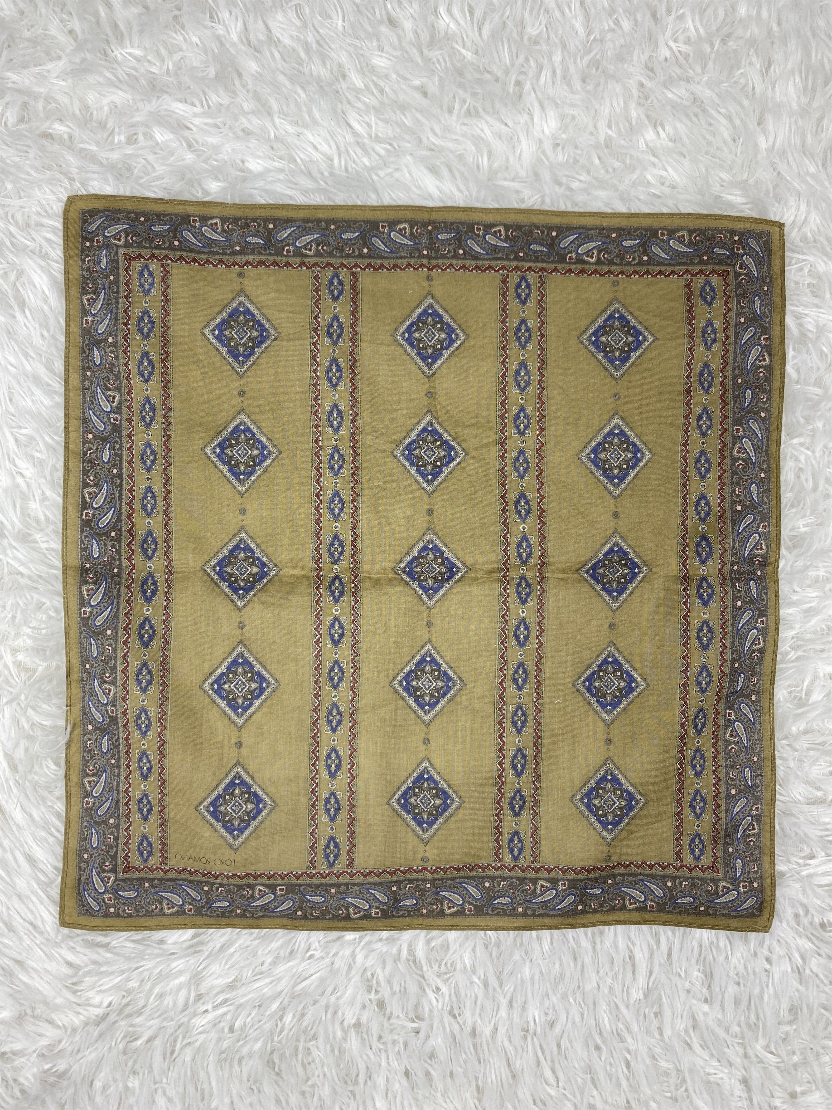 Vintage Vintage Foro Romano Handkerchief Neckerchief PH0795 Size ONE SIZE - 4 Thumbnail