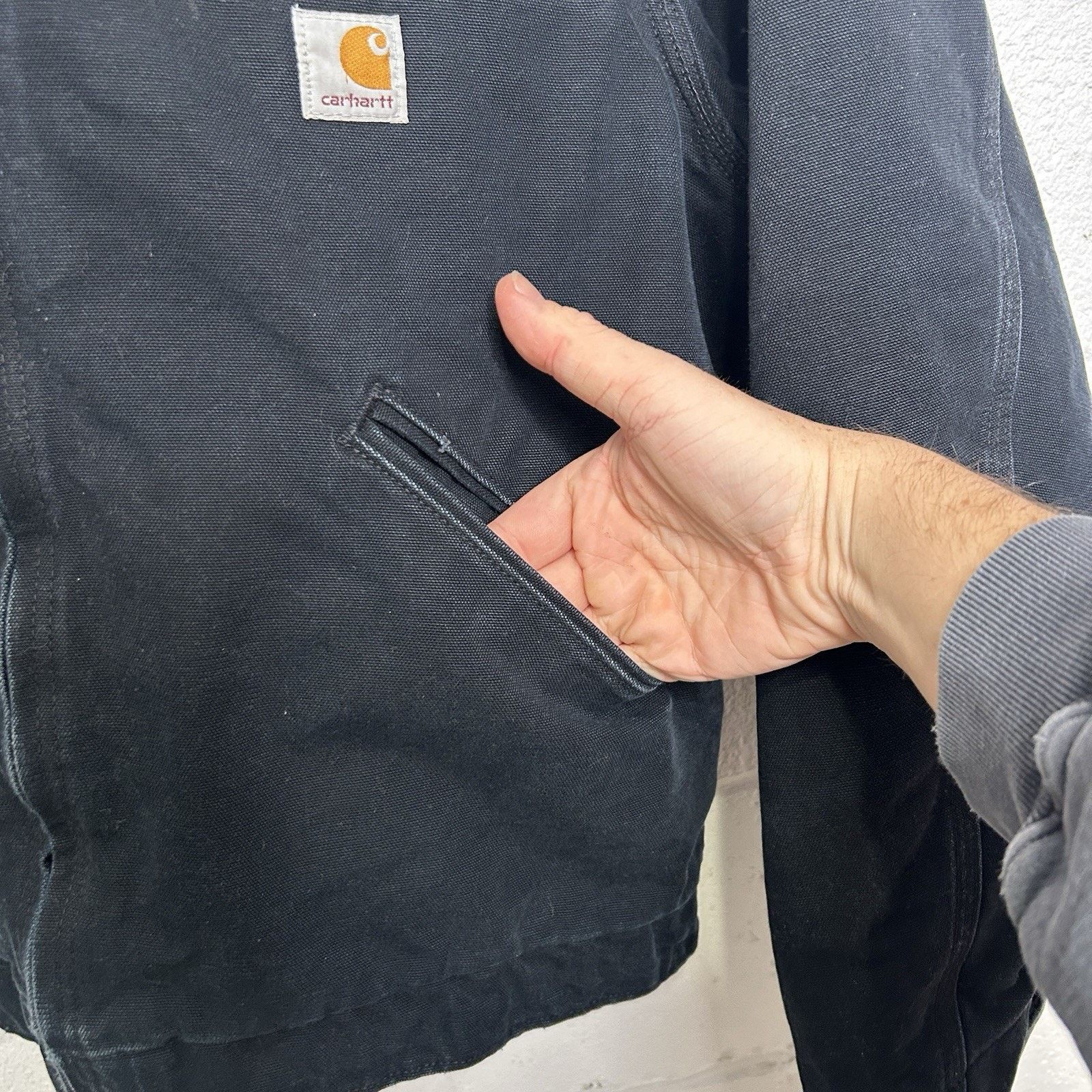 Vintage Carhartt Blanket-Lined Detroit Jacket “Black” J001