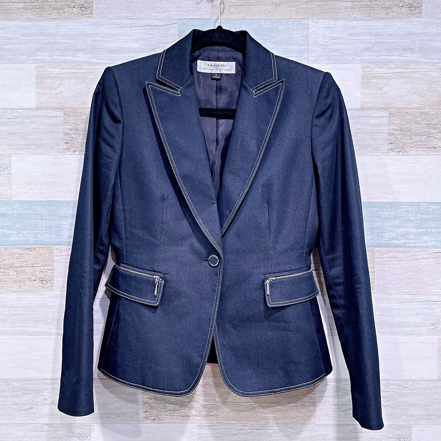 Other TAHARI Top Stitched Peak Collar Denim Blazer Blue Womens 2 Size XS / US 0-2 / IT 36-38 - 1 Thumbnail