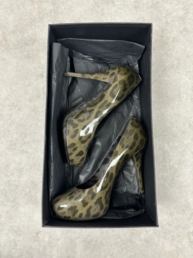Dolce & Gabbana 2010s Dolce & Gabbana Khaki & Black Leopard Heels Size US 10 / IT 40 - 14 Thumbnail