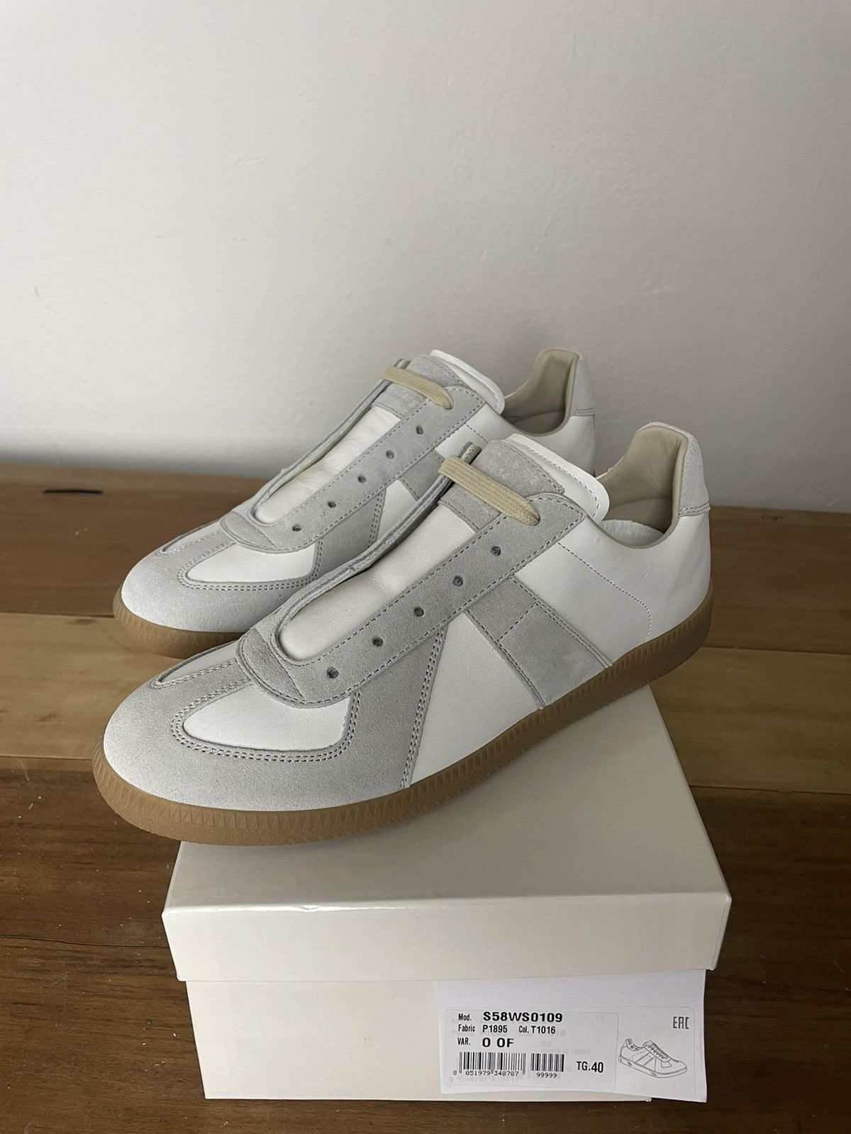 Maison Margiela Maison Margiela Replica GAT Sneakers - White/Gum 