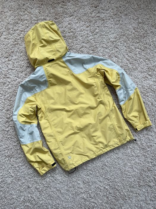 Mckinley best sale waterproof jacket