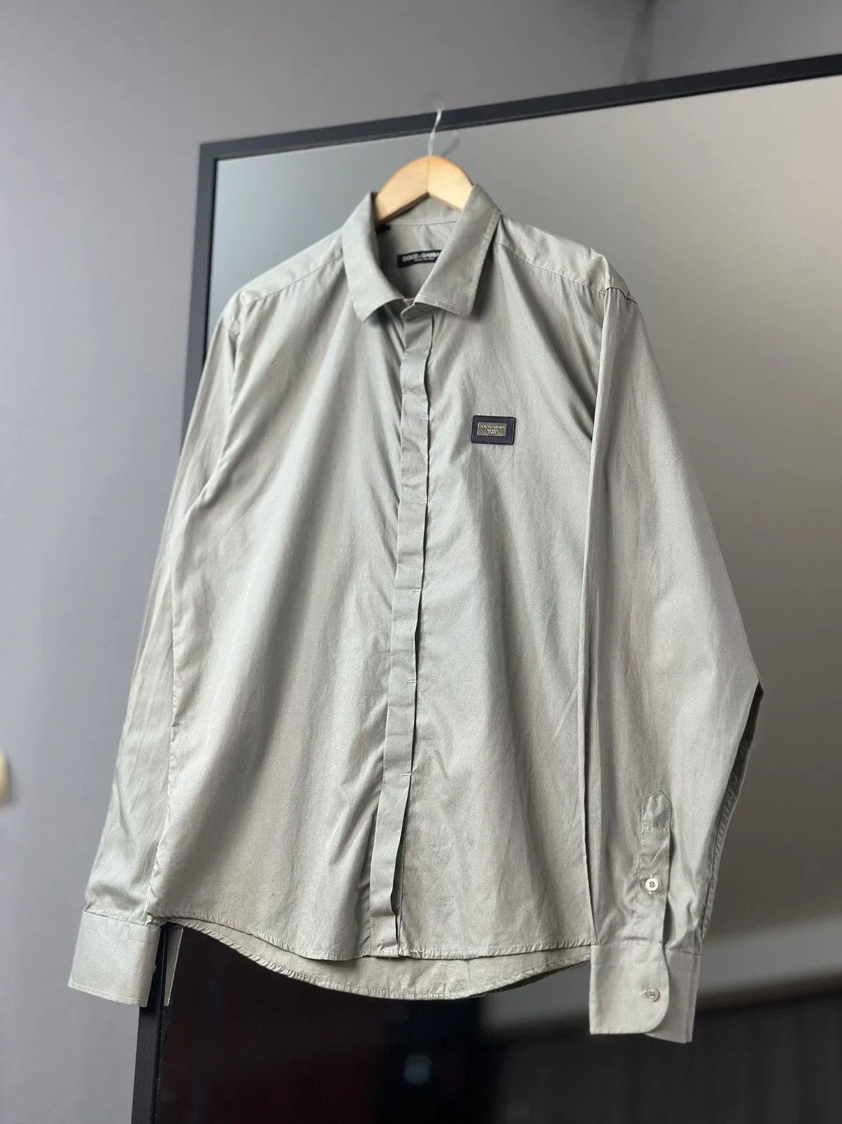 Vintage Dolce & Gabbana Gold Shirt Size XL Black Logo Made in Italy Size US XL / EU 56 / 4 - 5 Thumbnail