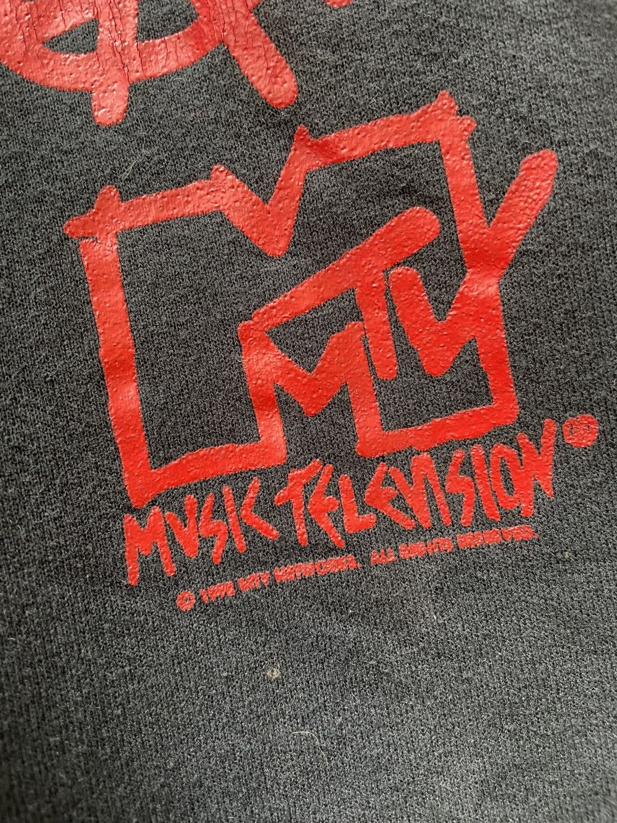 Band Tees Vintage MTV headbangers ball band crewneck sweatshirt size M Size US M / EU 48-50 / 2 - 3 Thumbnail