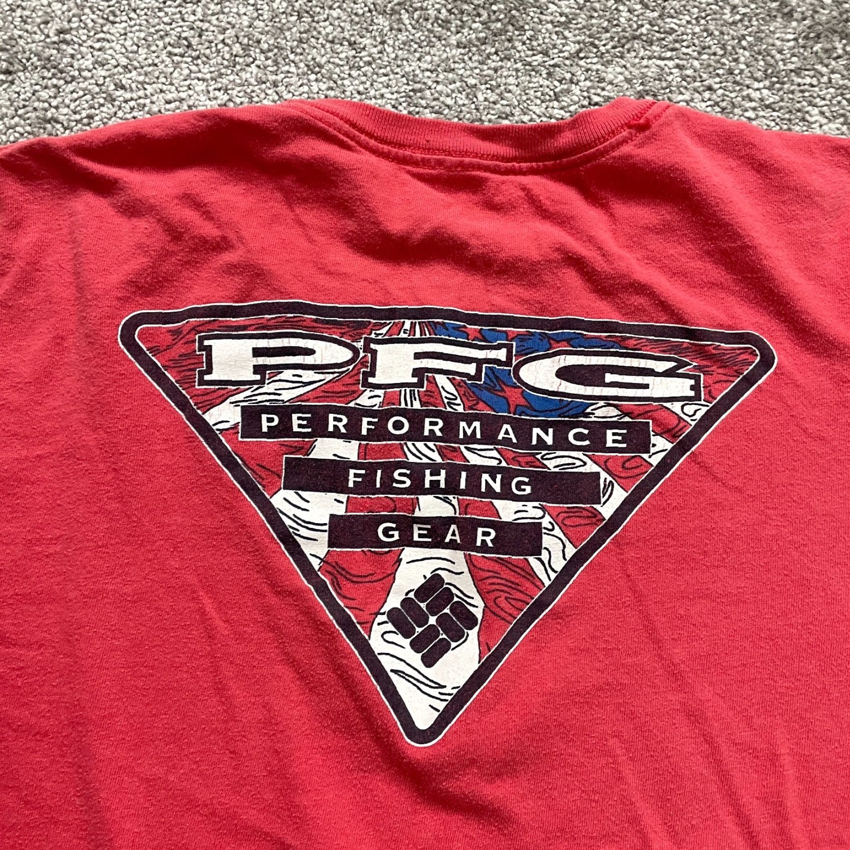 Vintage Columbia PFG Shirt Mens Large Red Crew Neck Long Sleeve Outdoor Fishing Top Breathable Cotton Knit Logo Size US L / EU 52-54 / 3 - 6 Thumbnail