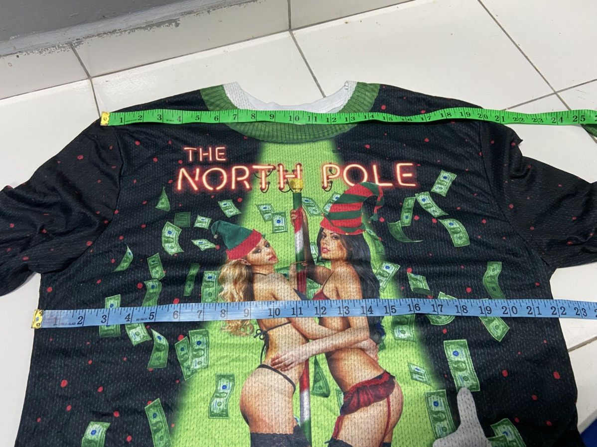 Other FAUX REAL THE NORTH POLE SEXY GIRL LONG SLEEVE Size US L / EU 52-54 / 3 - 8 Thumbnail