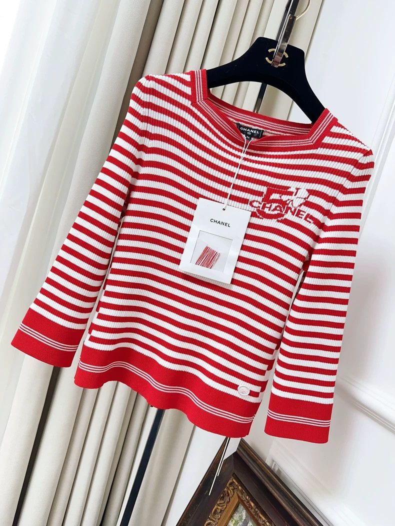 Chanel Chanel 23C red and white striped knitted long sleeves Size XS / US 0-2 / IT 36-38 - 1 Thumbnail
