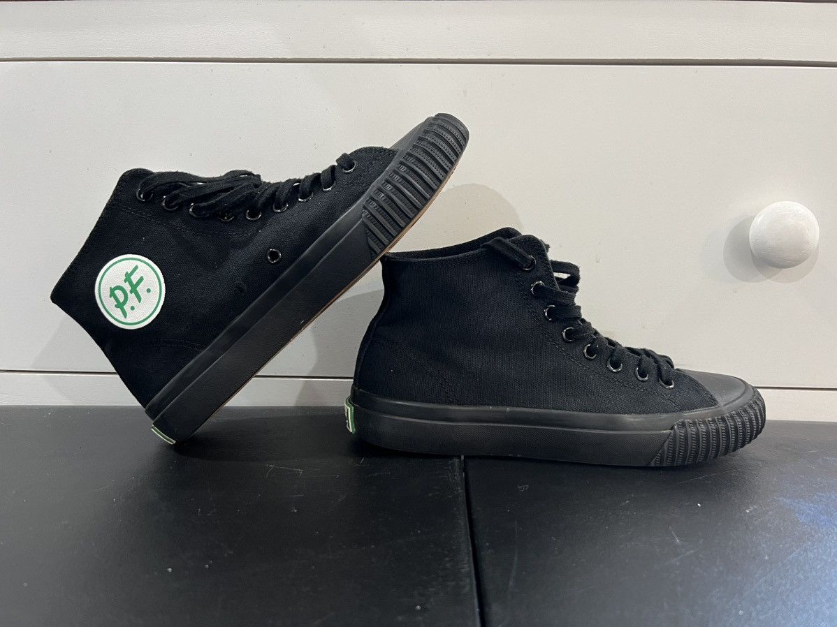 P.F. Flyers Size 5.5 - PF Flyers Center Hi The Sandlot 25th Anniversary Size US 5.5 / EU 38 - 6 Thumbnail
