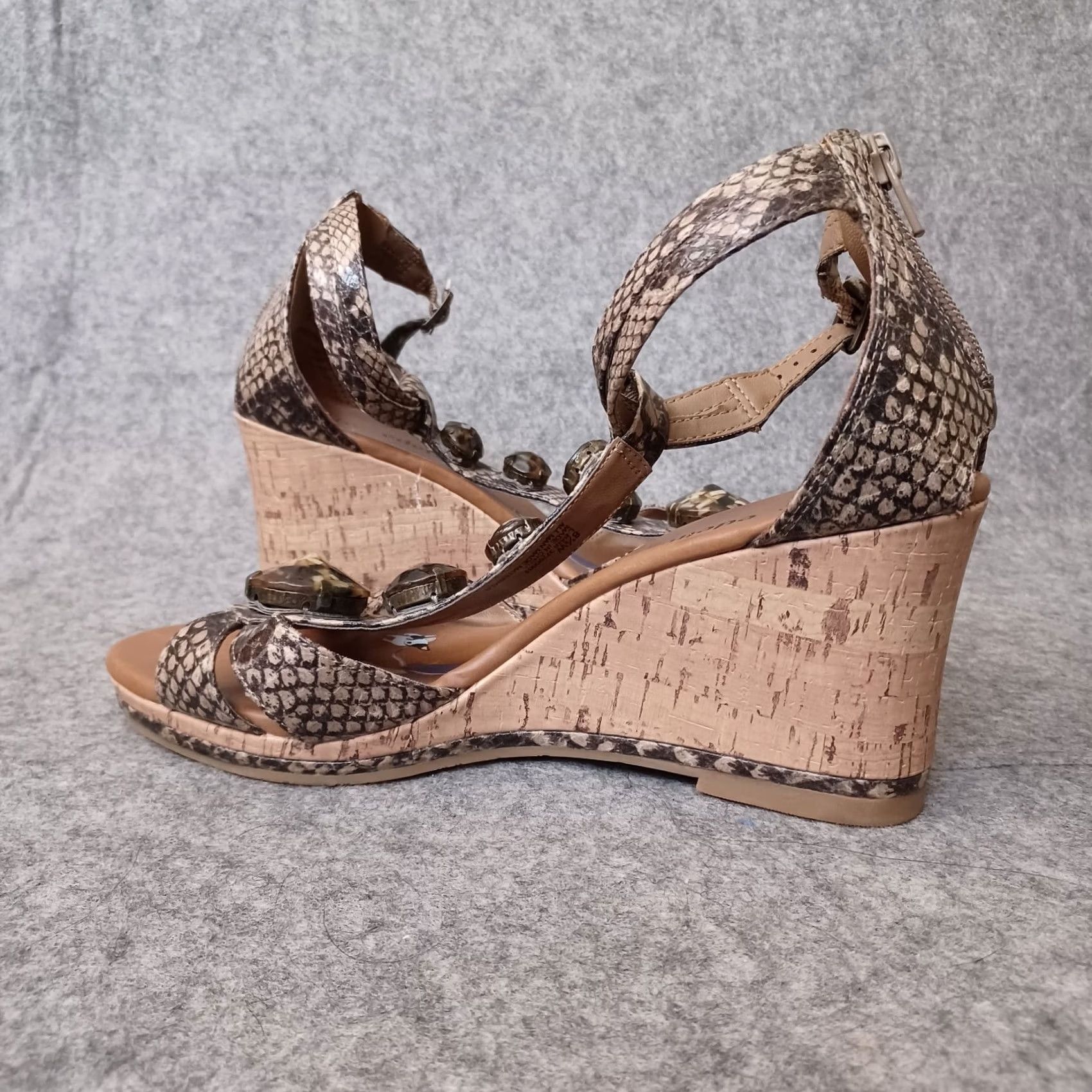 Skin Libby Edelman Sandals Women 8.5 W Beige Brown Faux Snake Skin Wedge Ankle Strap Size US 9 / IT 39 - 6 Thumbnail
