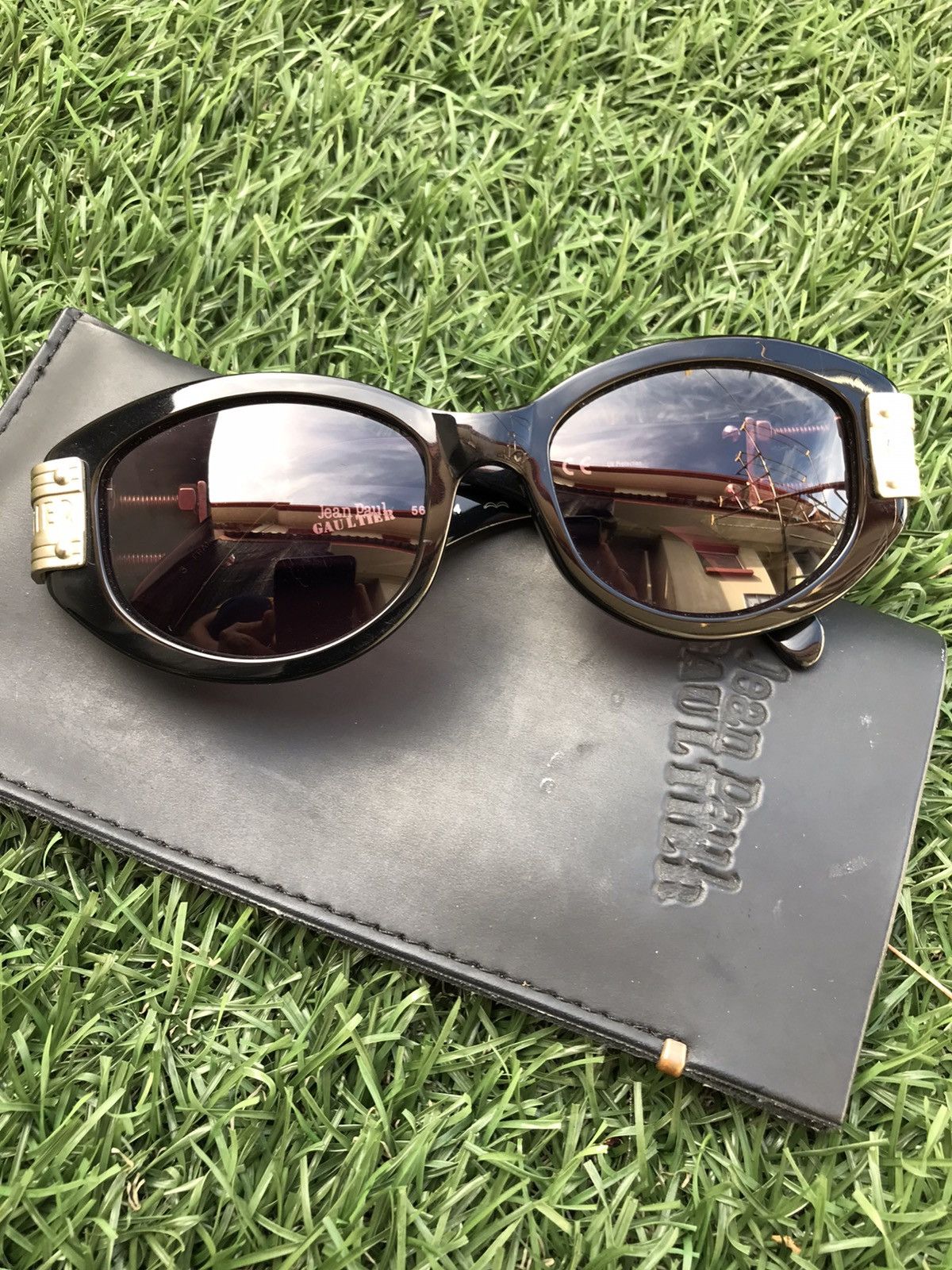 Jean Paul Gaultier jean Paul Gaultier 56-5204 Vintage Sunglasses Size ONE SIZE - 2 Thumbnail