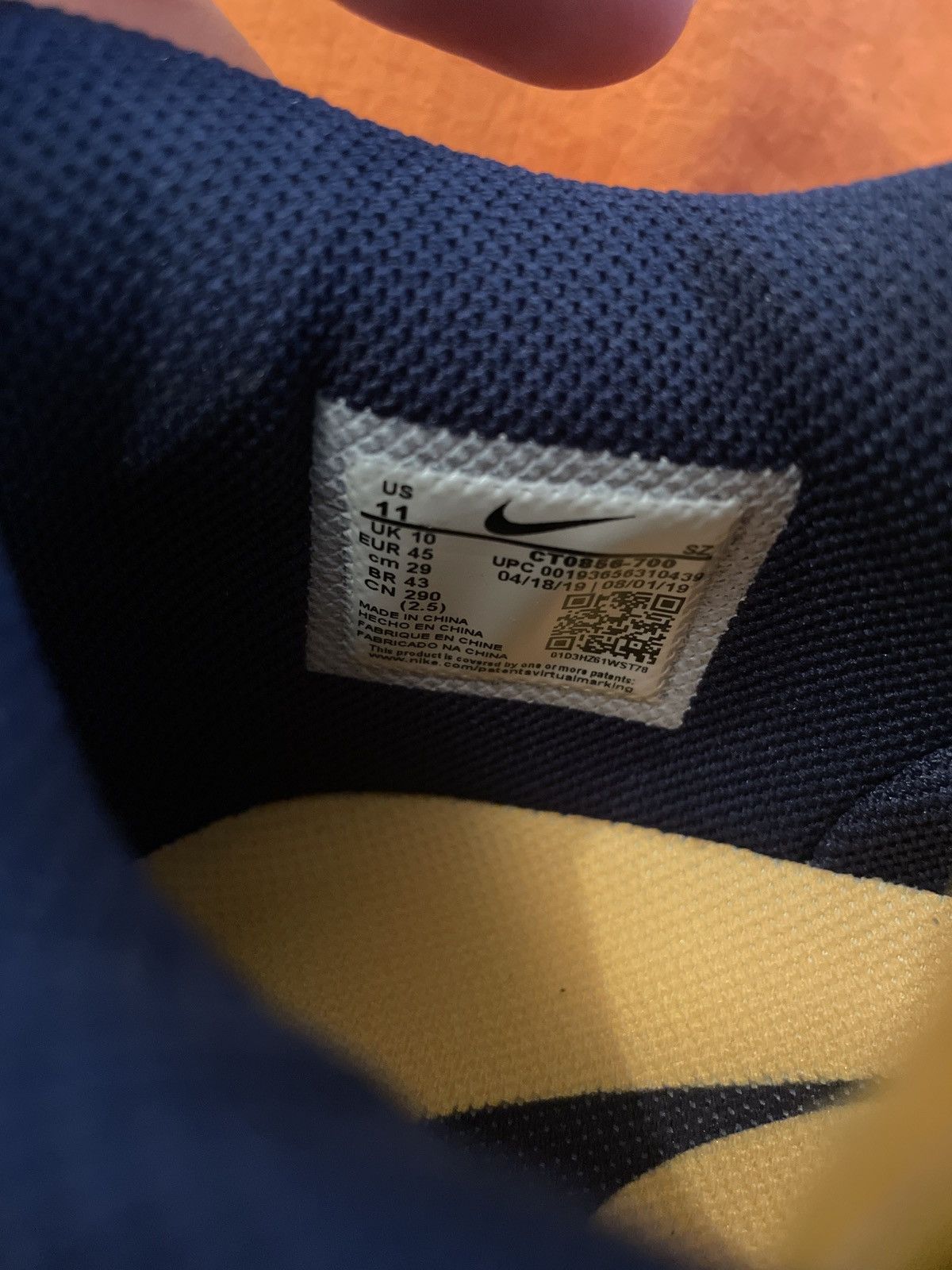 Nike × Off-White Nike Dunk Low Off-White University Gold Midnight Navy Size US 11 / EU 44 - 6 Thumbnail