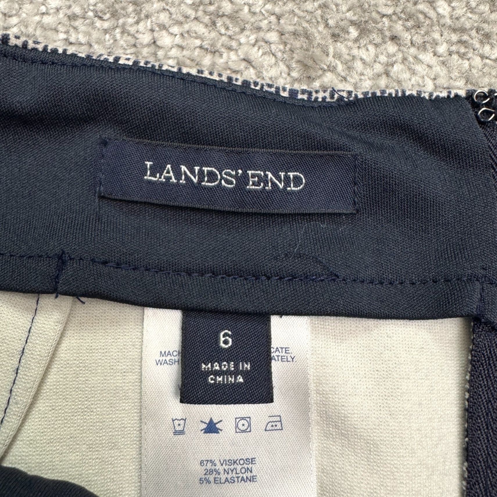 Lands' End Lands' End Skirt Womens 6 Blue Geometric Pockets Lined Pencil Short 21in 28in Waist Adult Womens Classic Workwear Size 28" / US 6 / IT 42 - 5 Thumbnail
