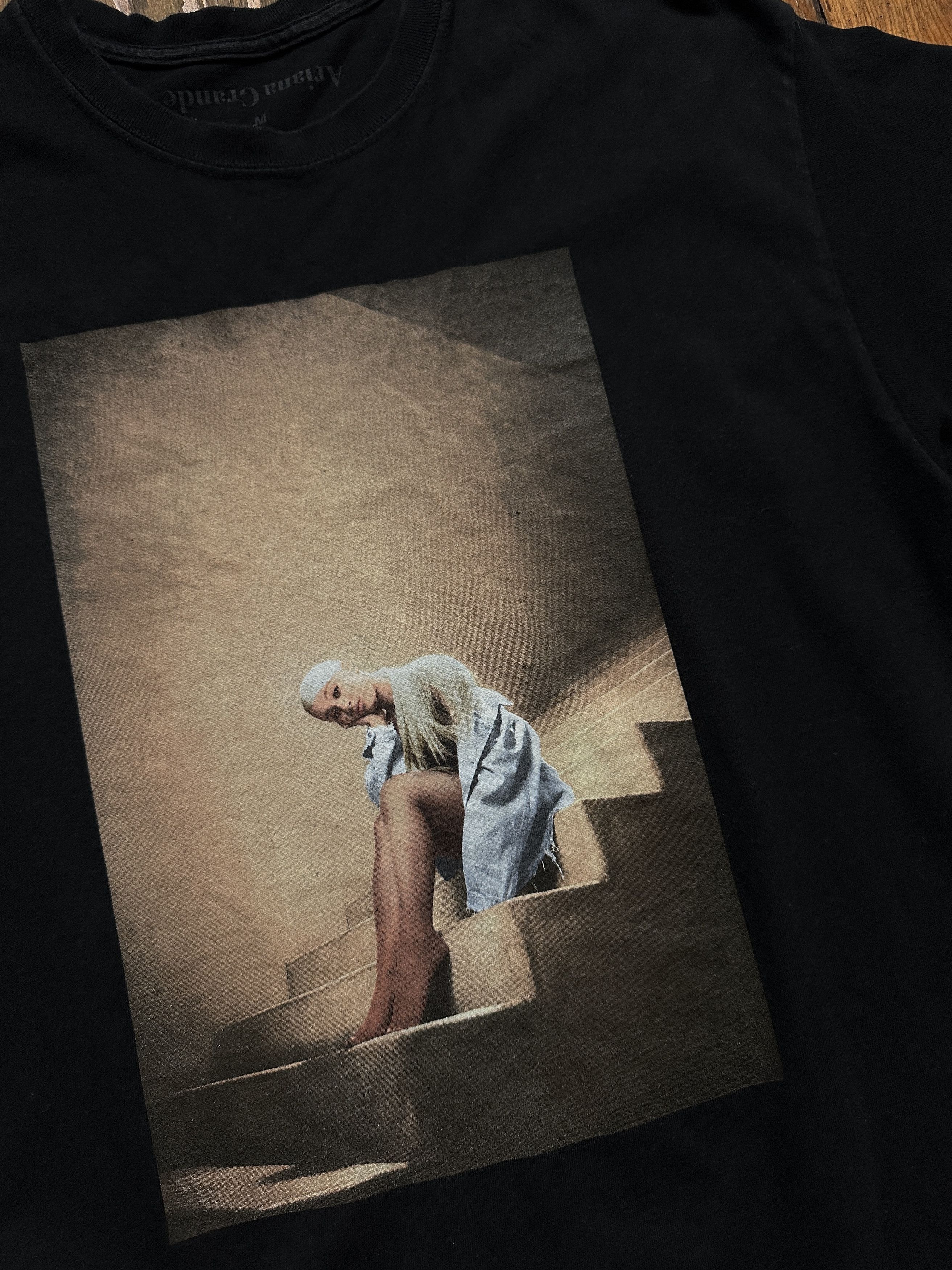 Band Tees ariana grande sweetener tour shirt Size US M / EU 48-50 / 2 - 3 Thumbnail