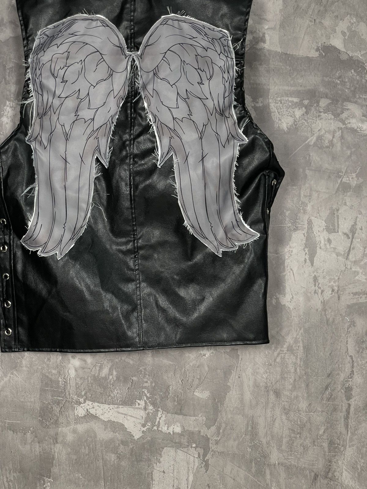 Other Vintage Faux Leather Y2K Biker Black Wings Rare Vest Size ONE SIZE - 7 Thumbnail