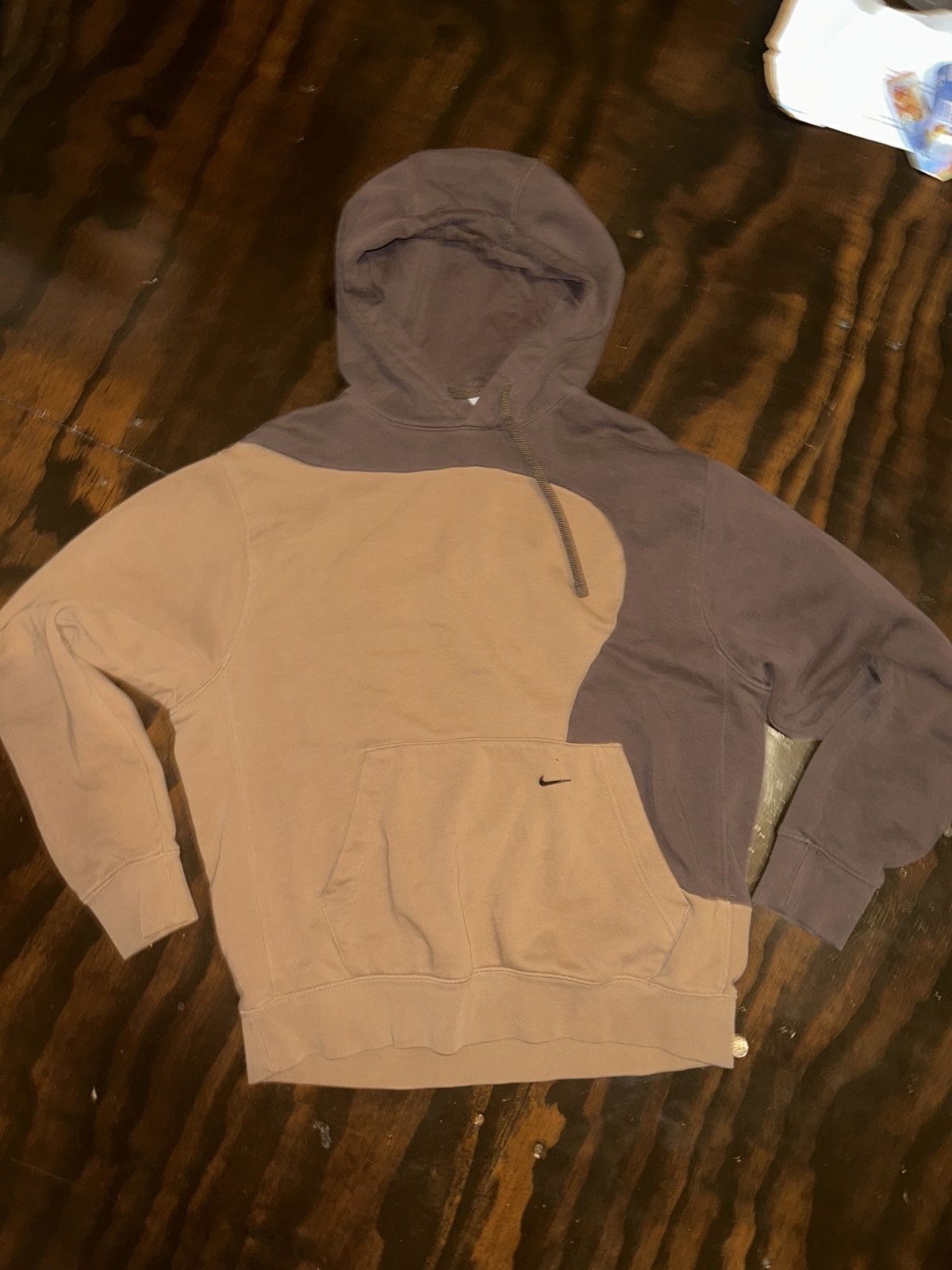 Nike two tone nike swoosh hoodie Size US M / EU 48-50 / 2 - 1 Thumbnail